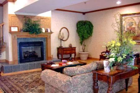 Communal lounge/ TV room, Seating Area in Country Inn & Suites by Radisson, Somerset, KY