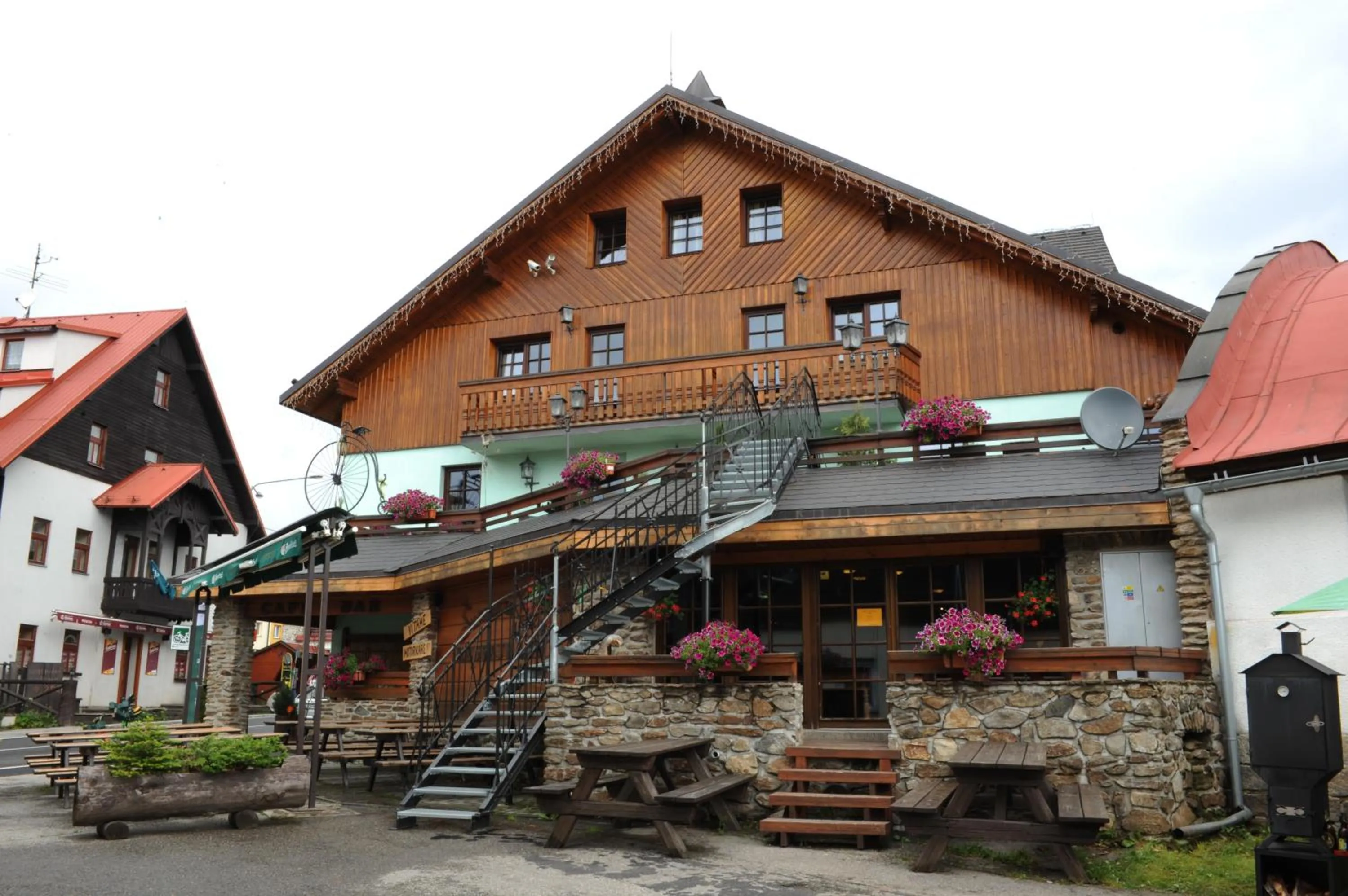 Facade/entrance in Šumava Inn