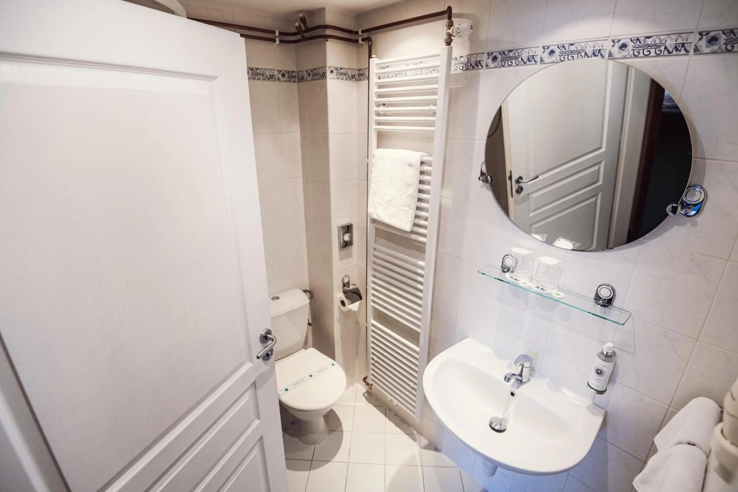 Bathroom in Šumava Inn