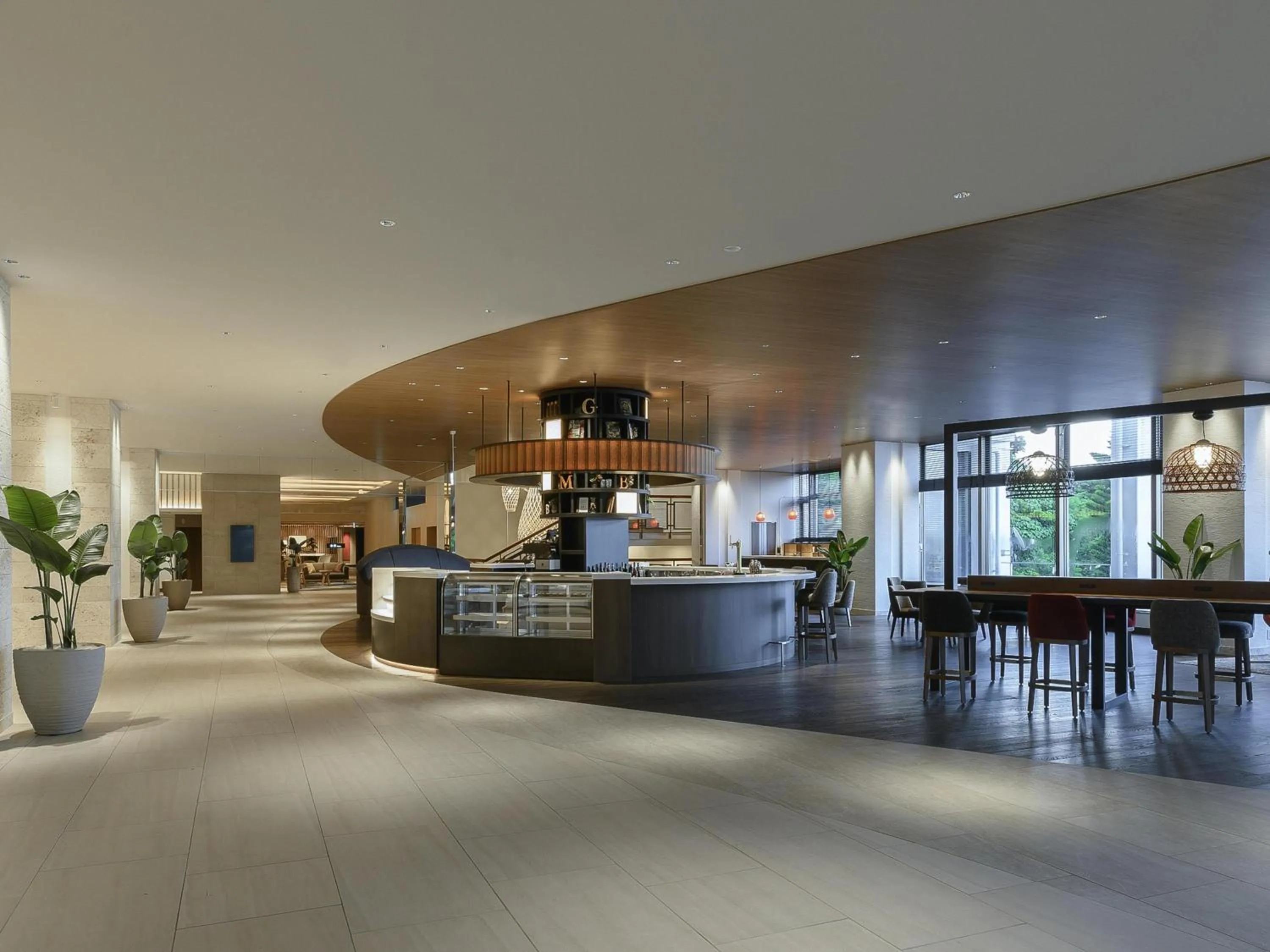 Lounge or bar in Novotel Okinawa Naha