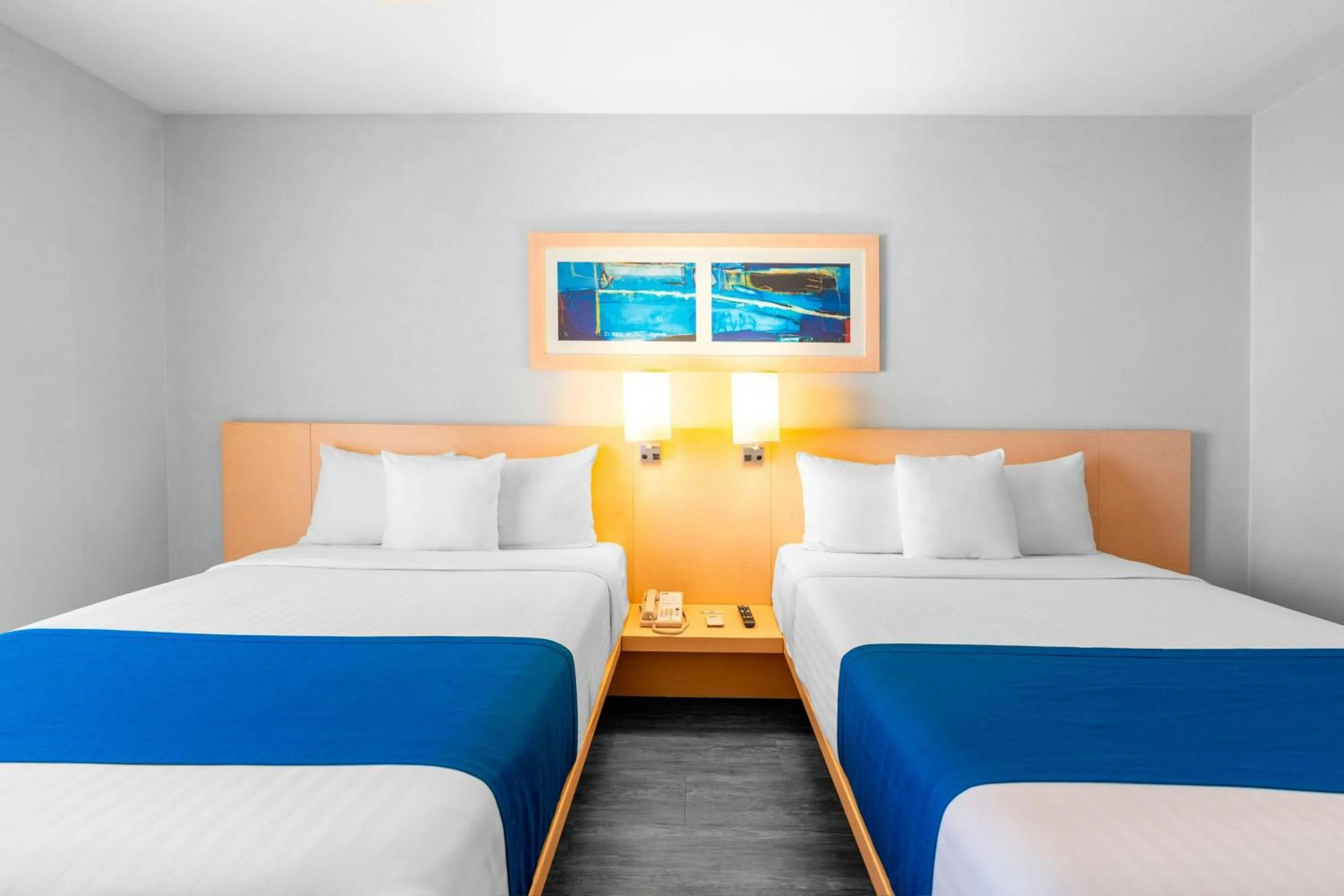 Photo of the whole room, Bed in City Express by Marriott Aguascalientes Sur