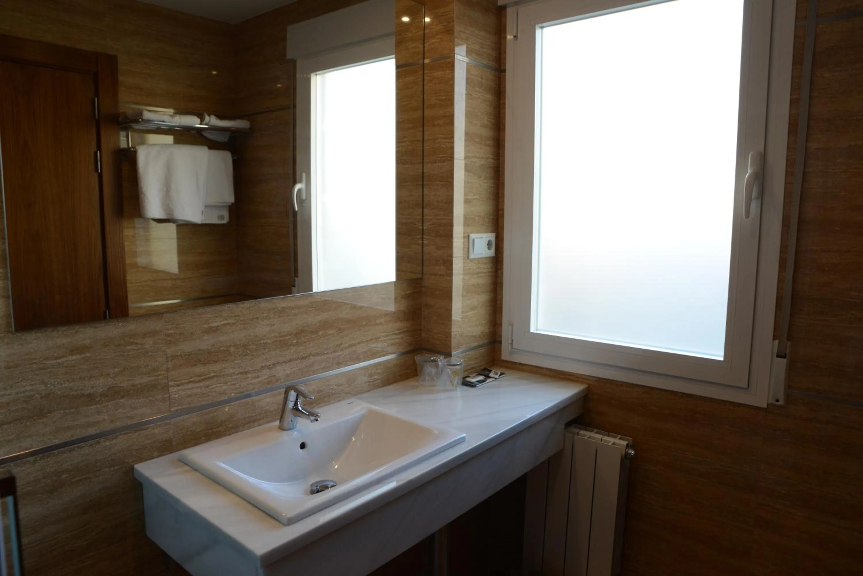 Bathroom in Hotel Escudero