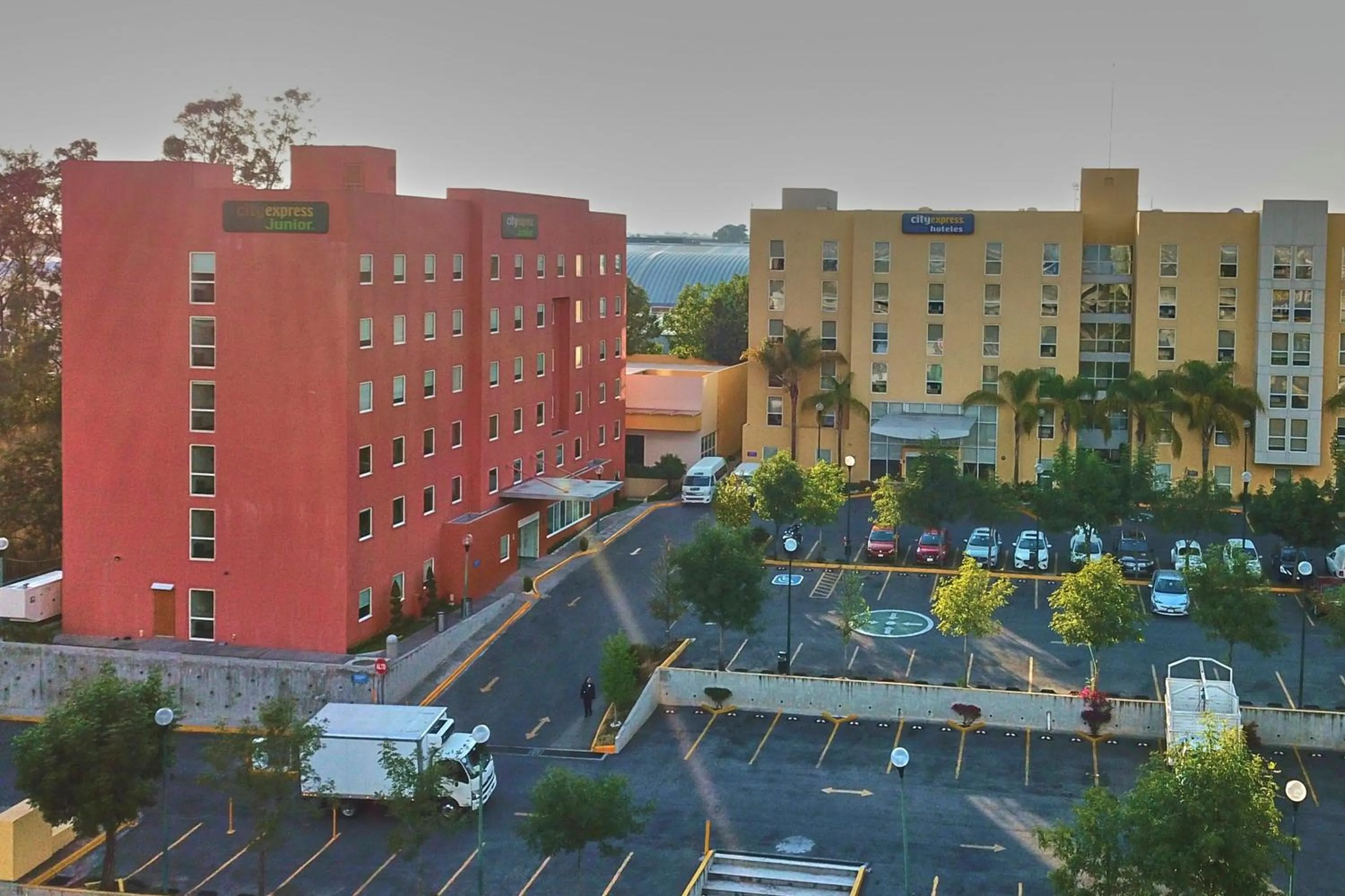 Property building in City Express by Marriott Puebla FINSA