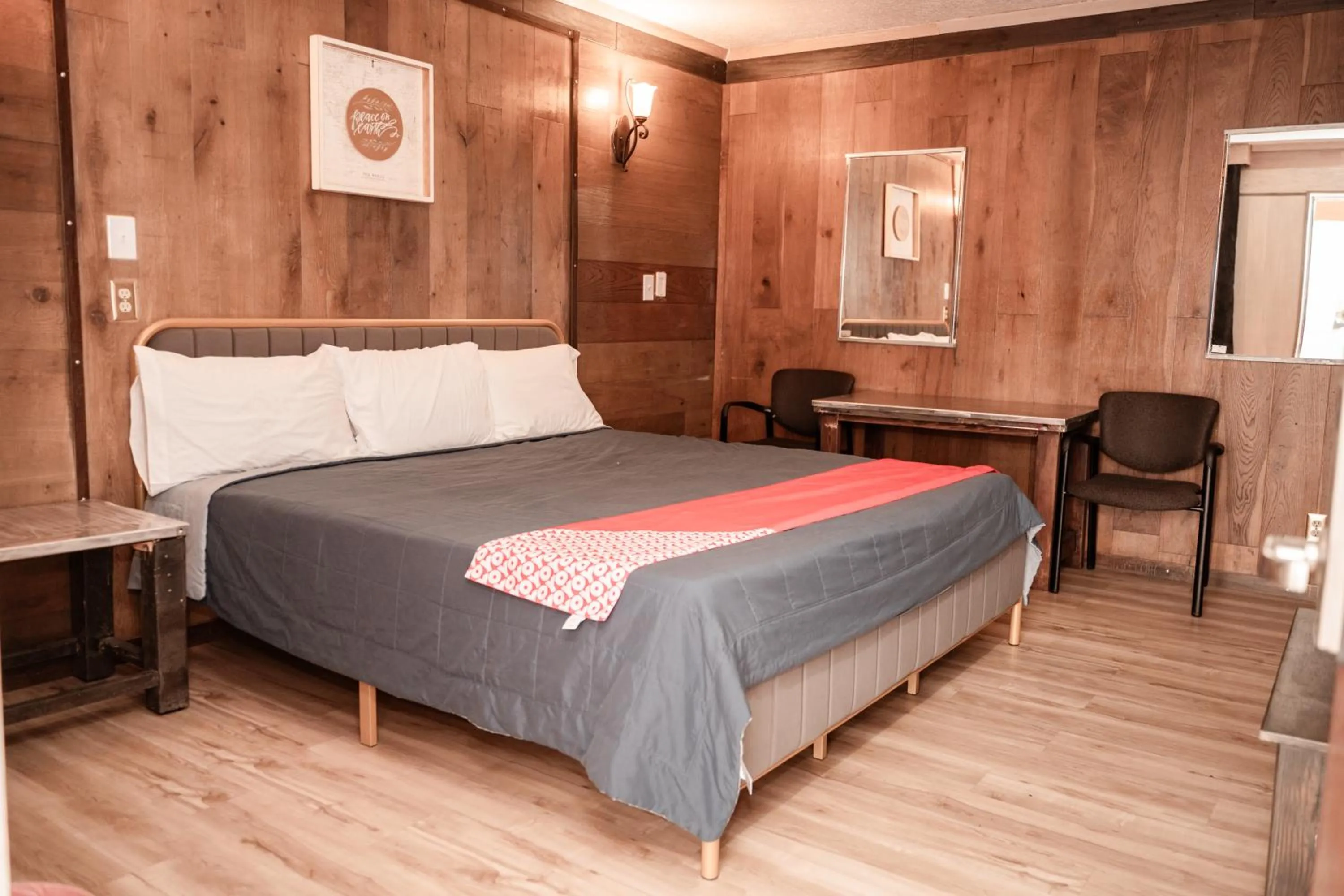 Bed in Provo Inn & Suites