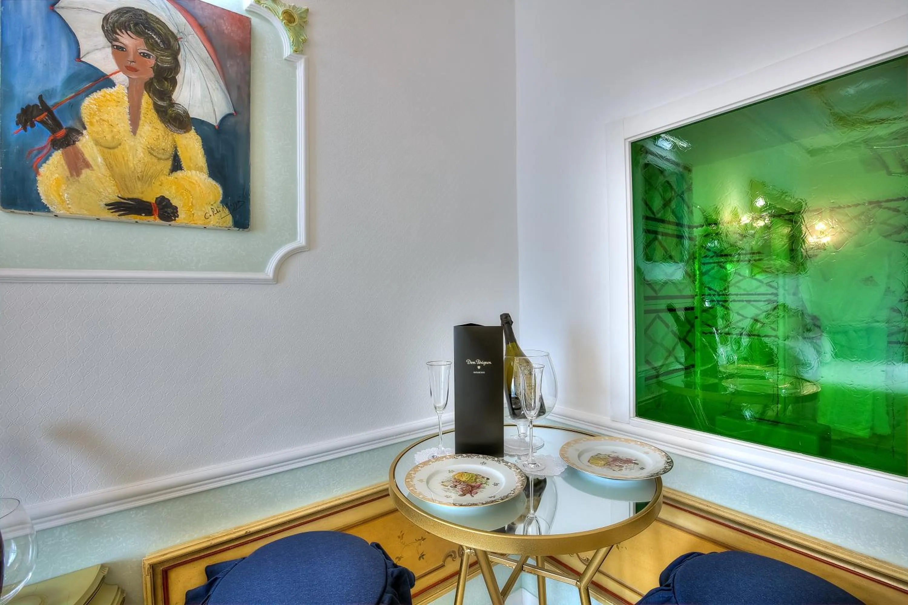 Alcoholic drinks in ABA LUXURY B E B Nice