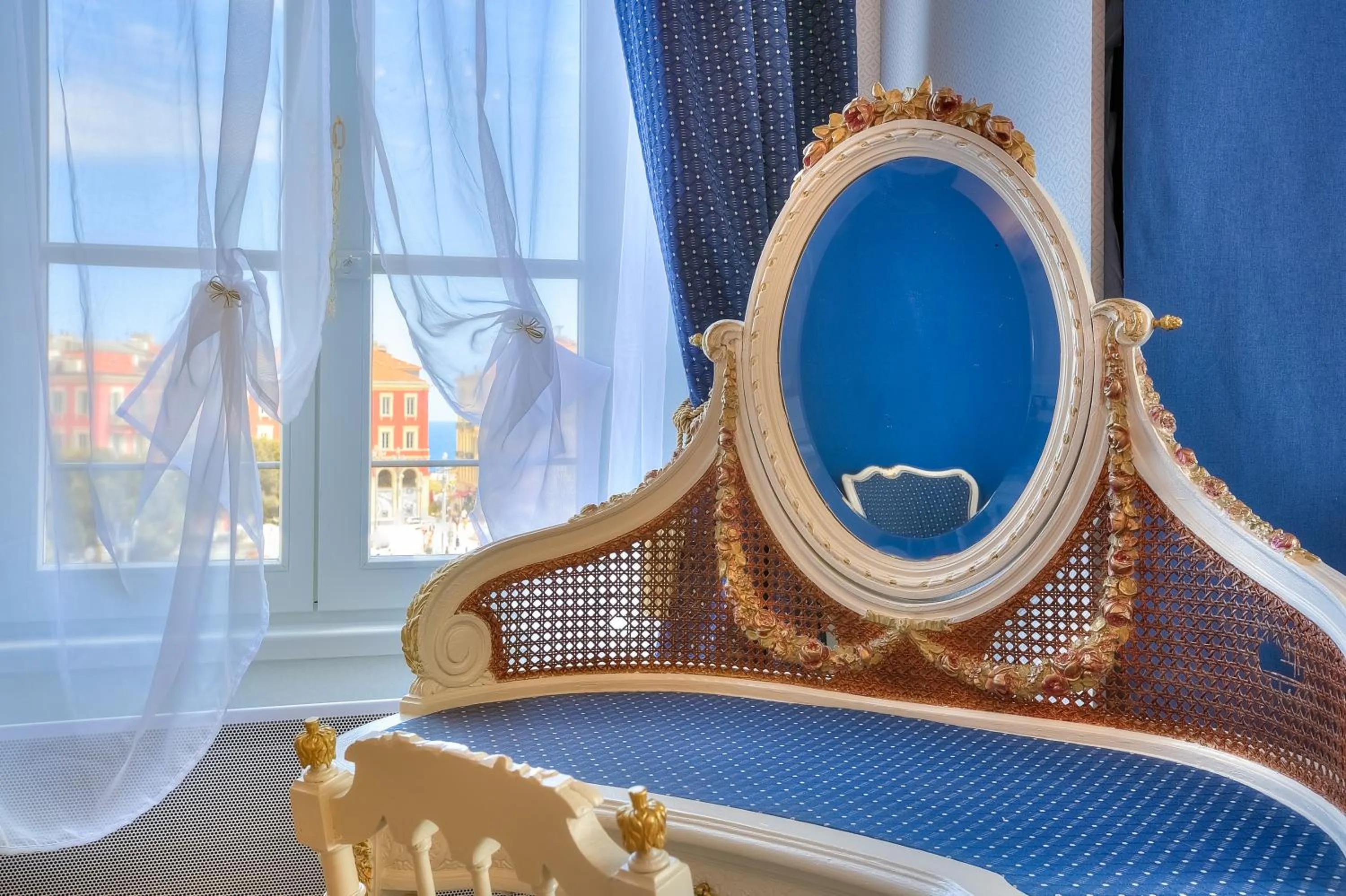 ABA LUXURY B E B Nice