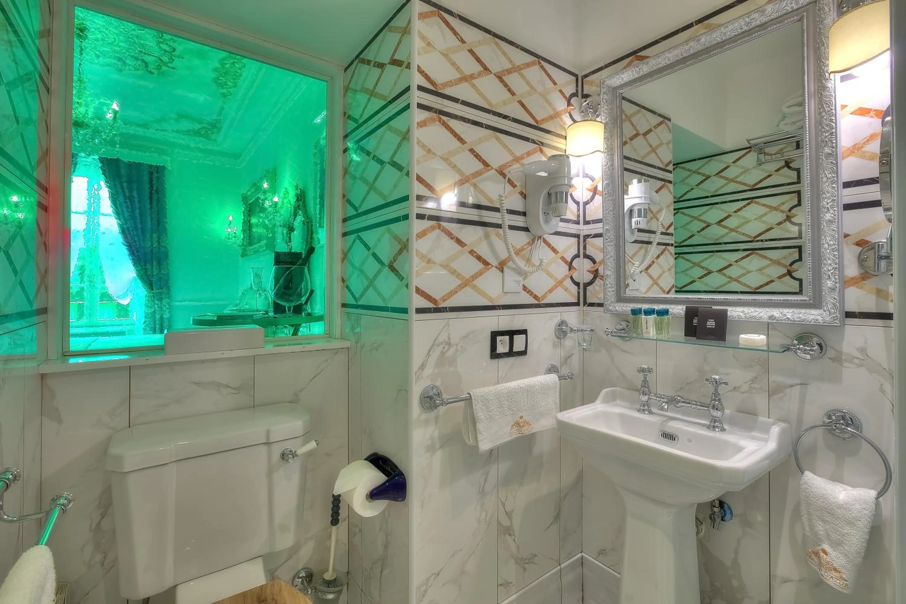 ABA LUXURY B E B Nice