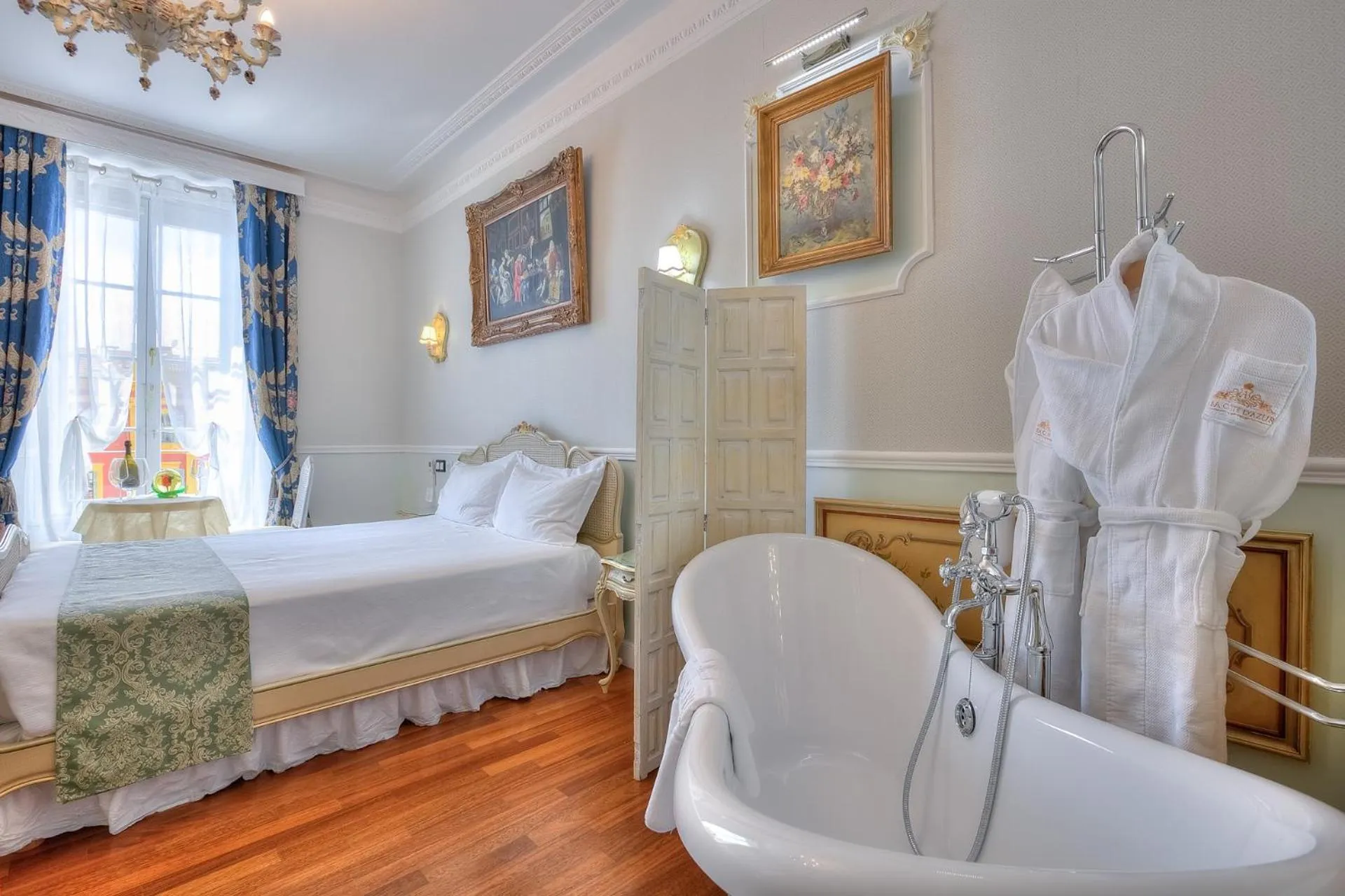 ABA LUXURY B E B Nice