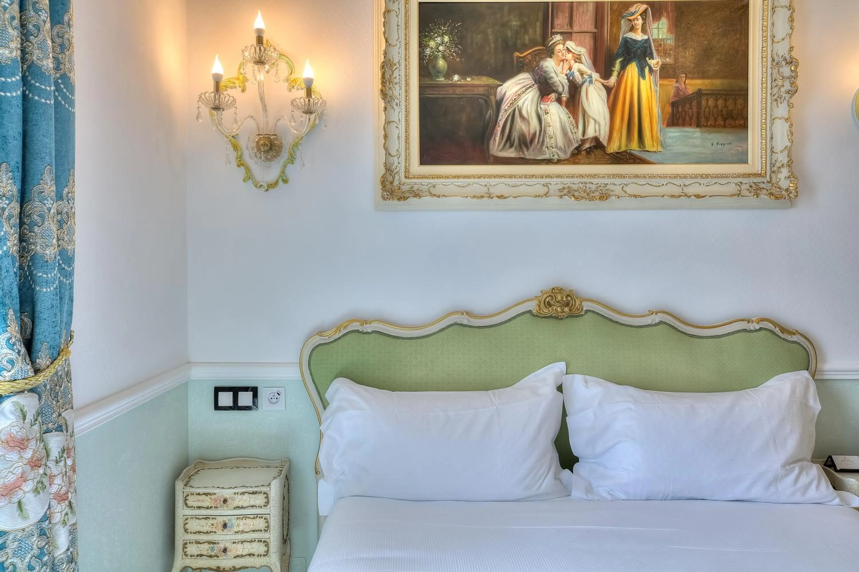 ABA LUXURY B E B Nice