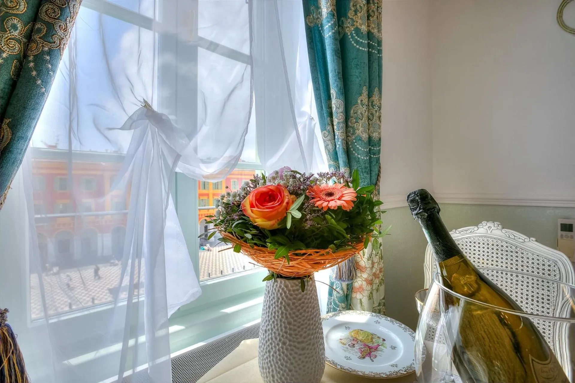 ABA LUXURY B E B Nice