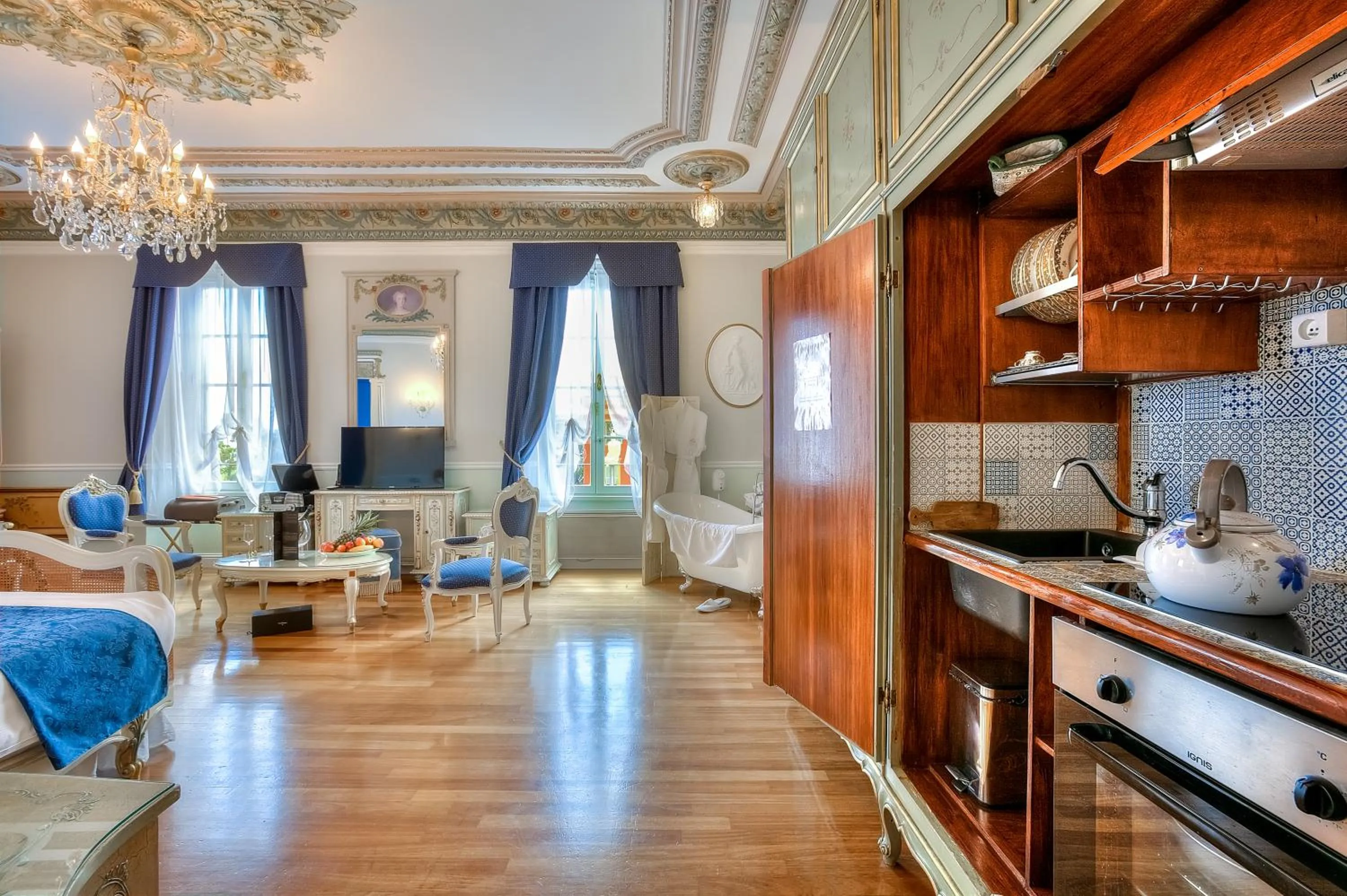 ABA LUXURY B E B Nice