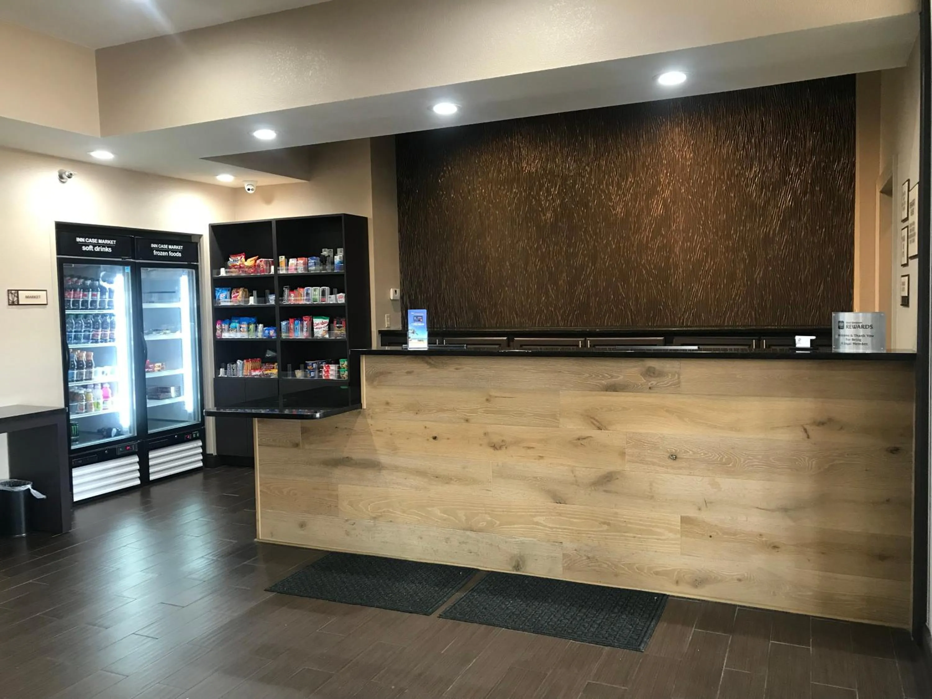 Lobby or reception in Rodeway Inn & Suites