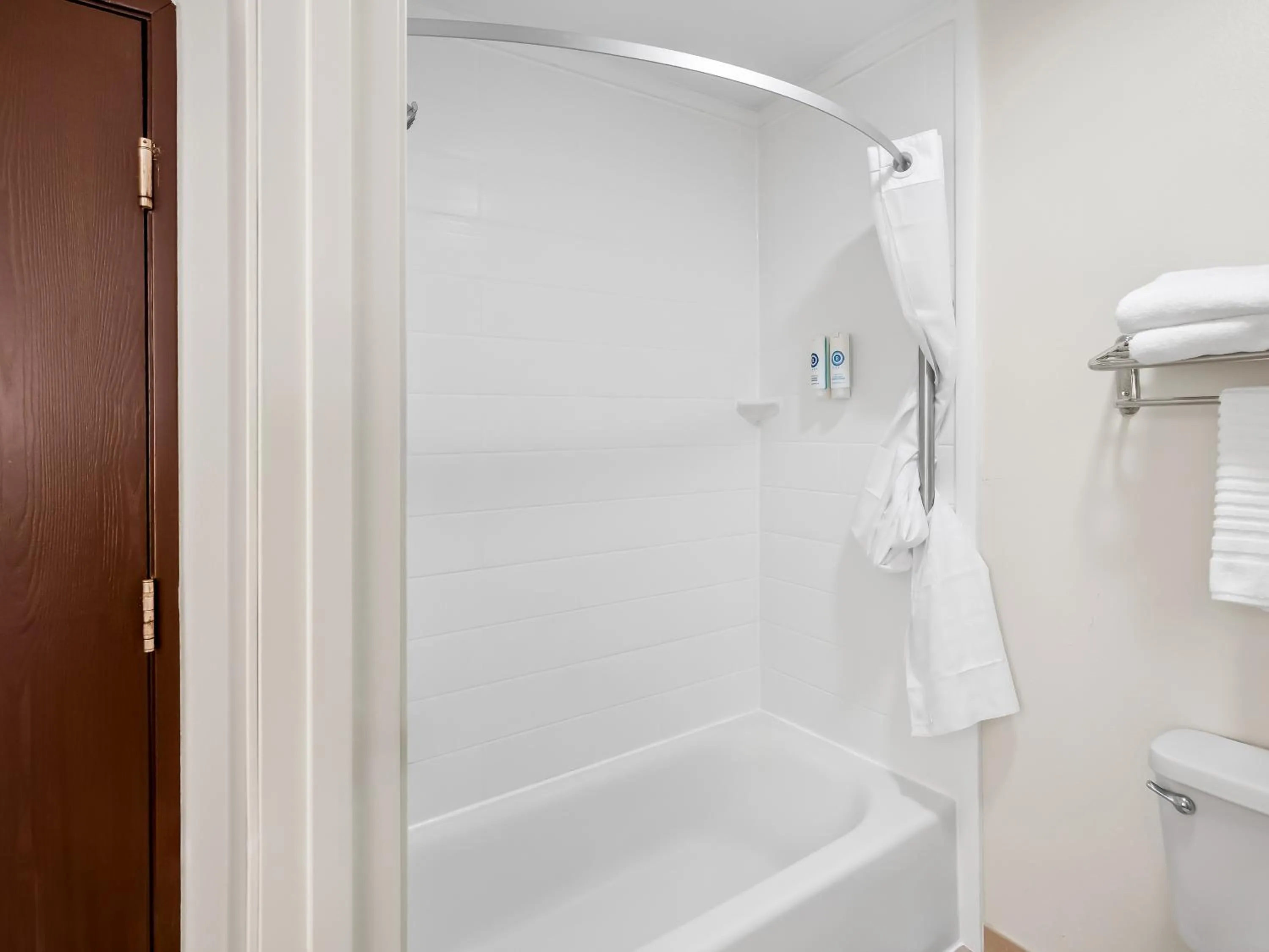 Bathroom in Comfort Inn & Suites O'Fallon - St Louis Area