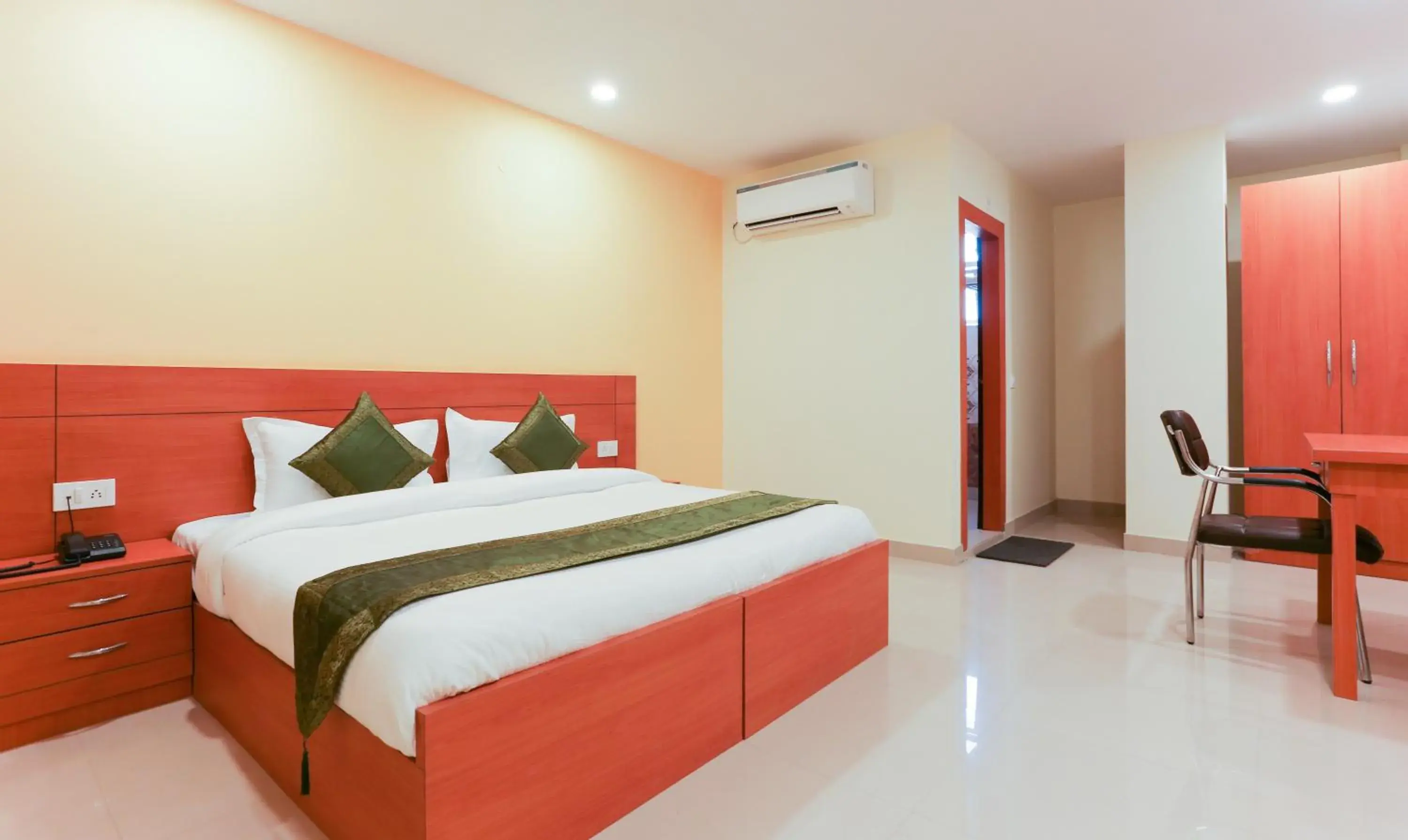 Bed in Hotel TMS Residency Bed in Hotel TMS Residency