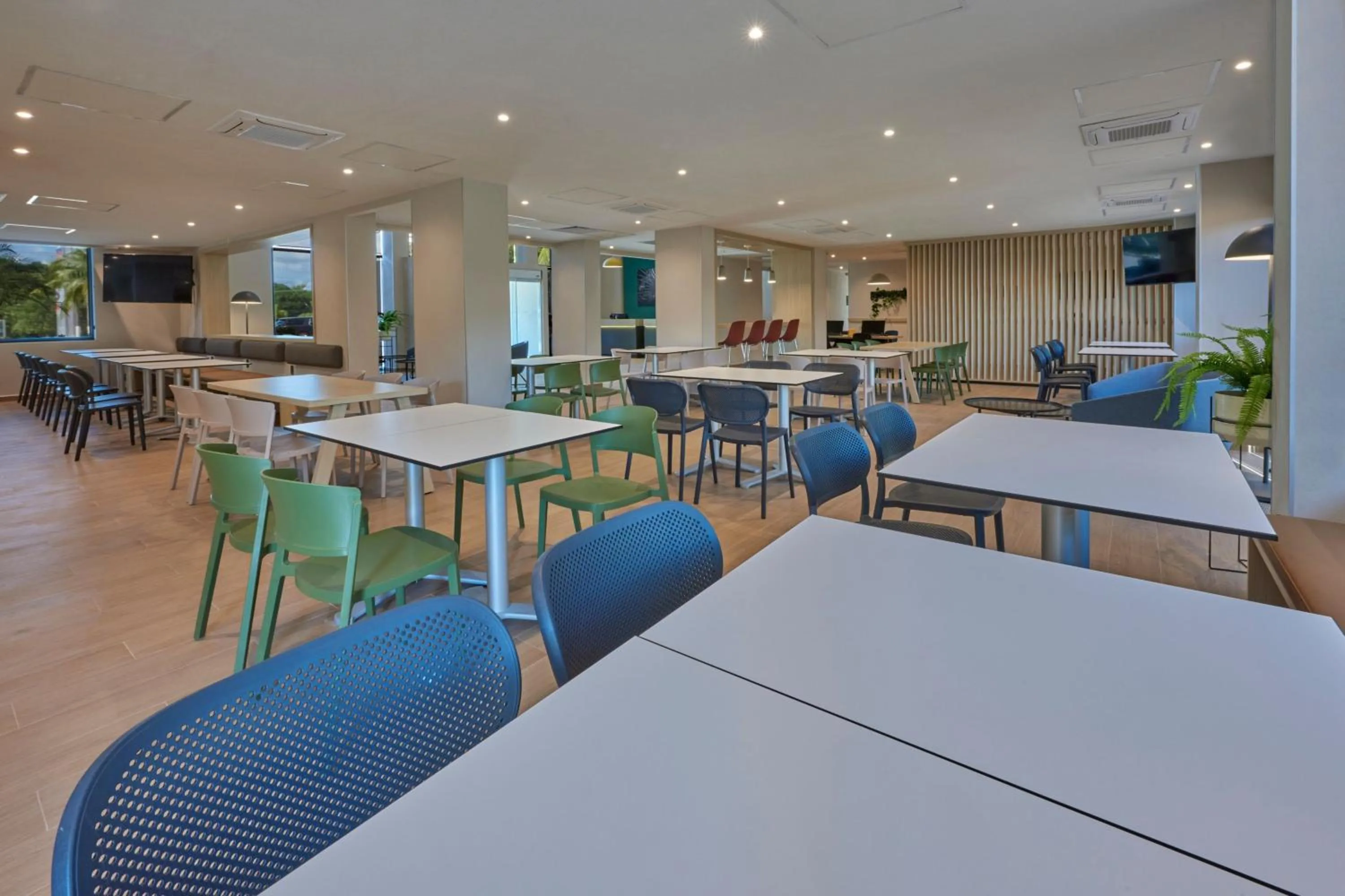 Breakfast in City Express by Marriott Playa del Carmen