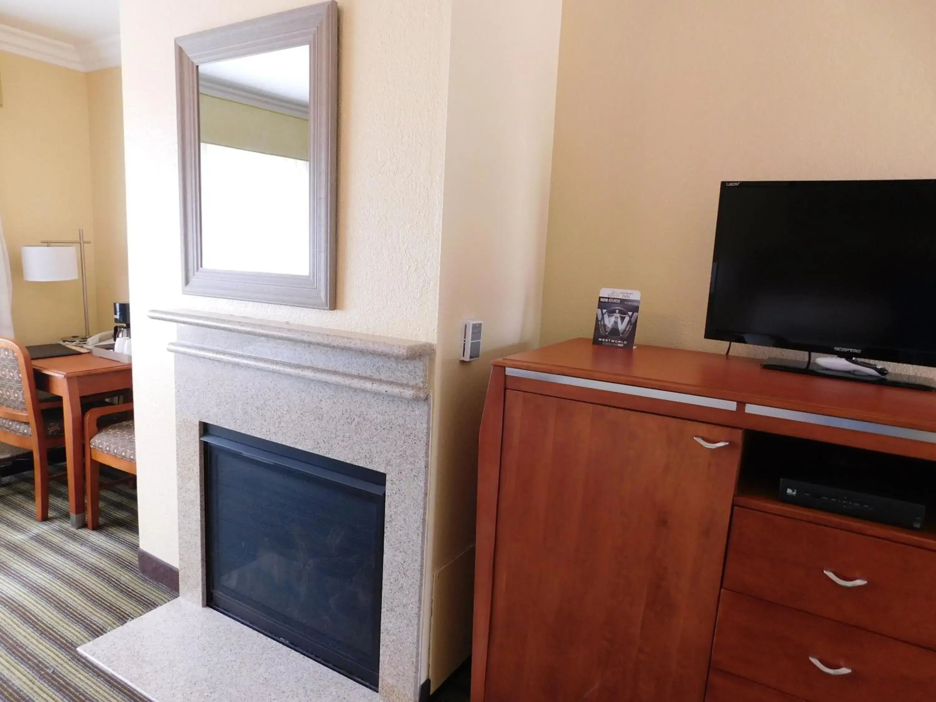 TV and multimedia in Deer Haven Inn TV and multimedia in Deer Haven Inn