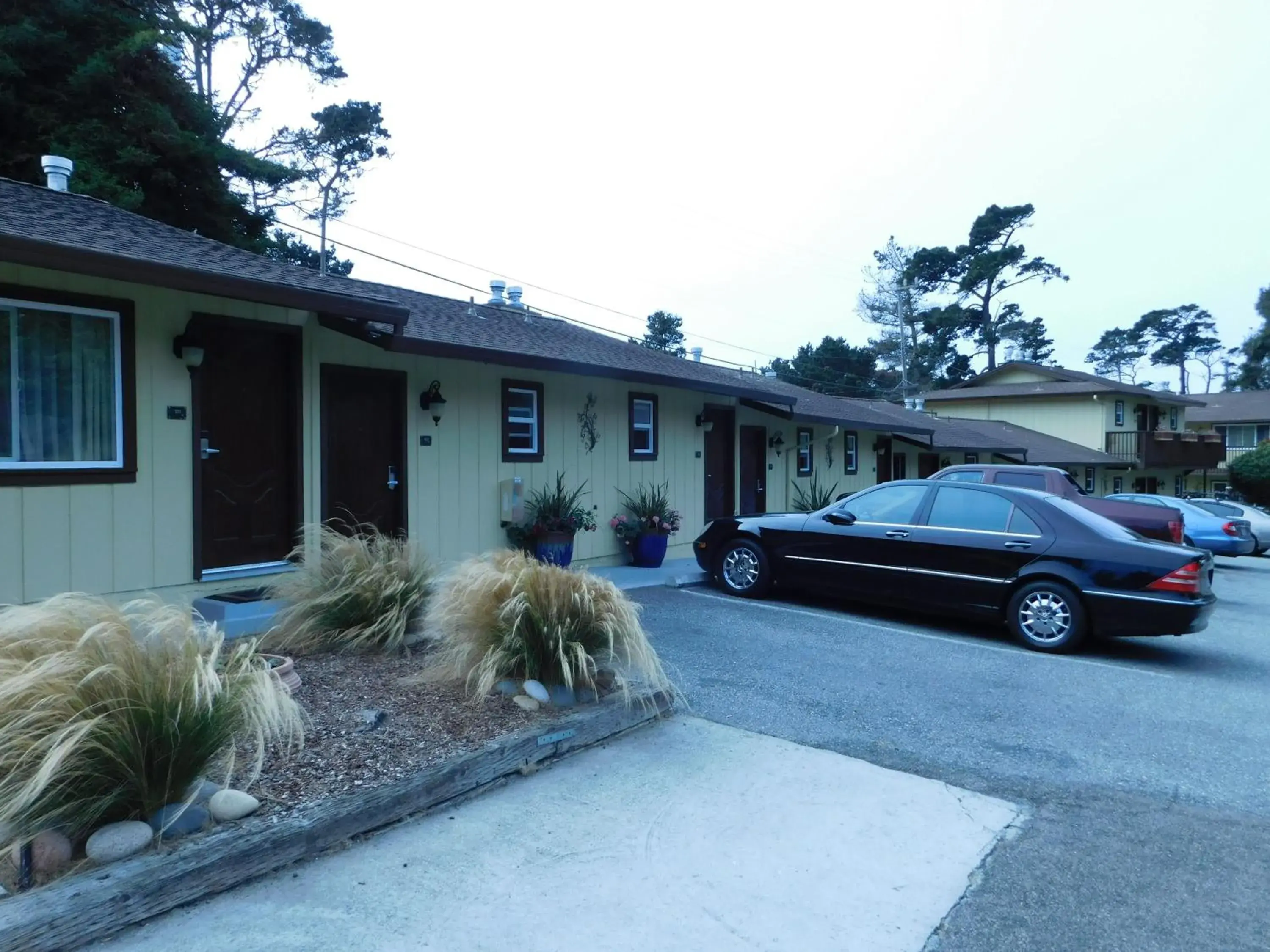 Property building in Deer Haven Inn Property building in Deer Haven Inn