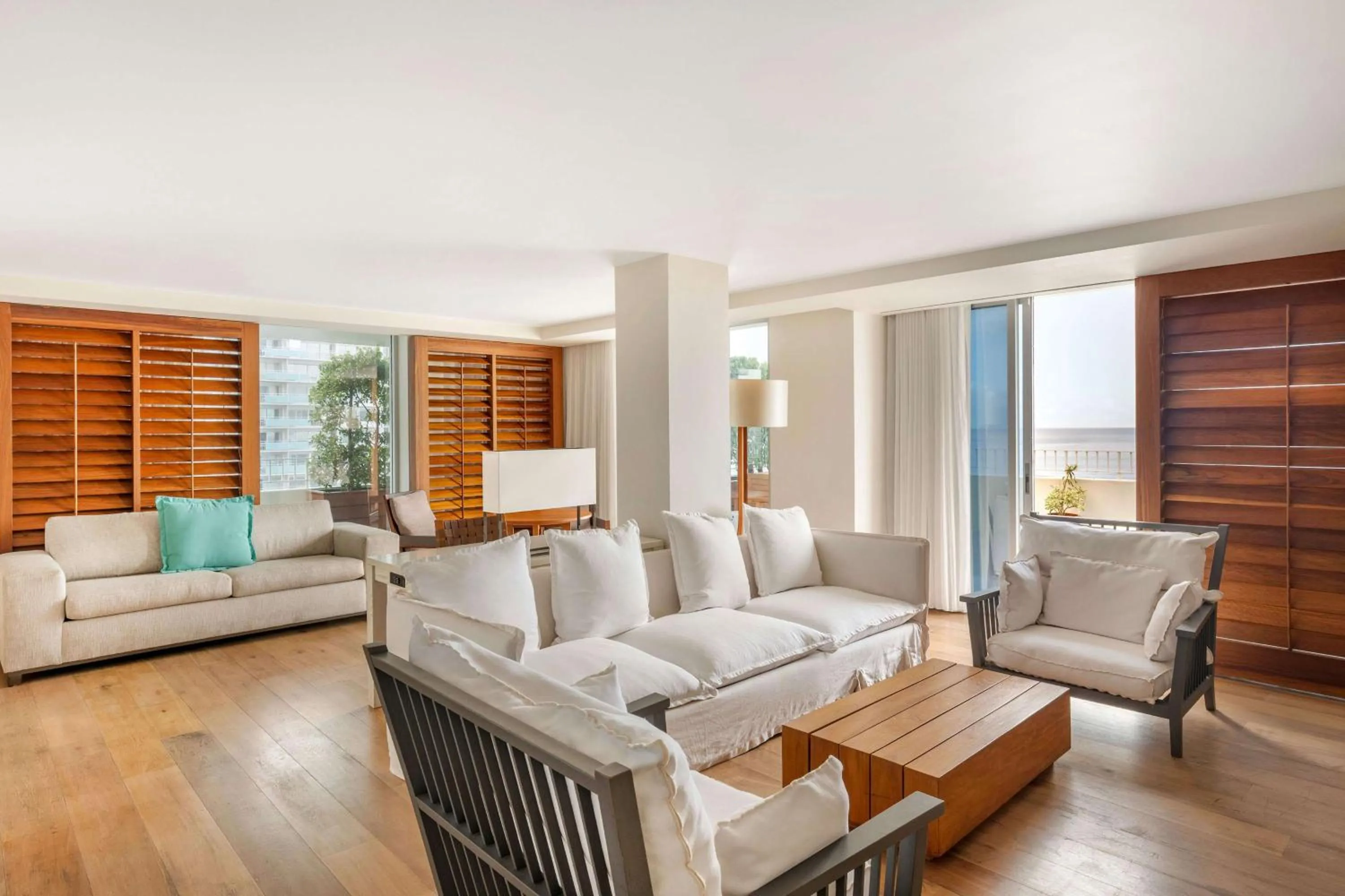 Living room in Hilton Vacation Club The Modern Honolulu