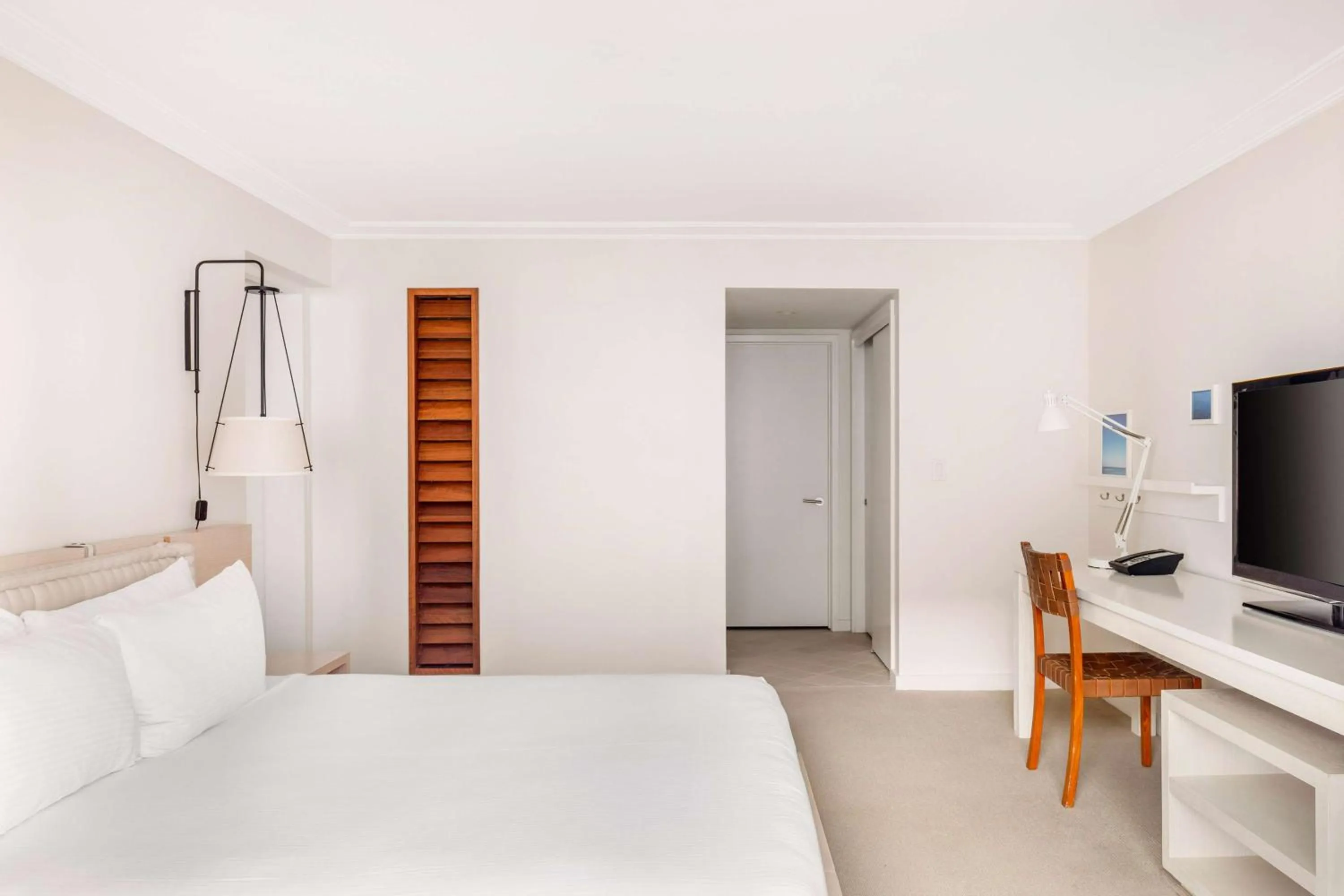 Bed in Hilton Vacation Club The Modern Honolulu