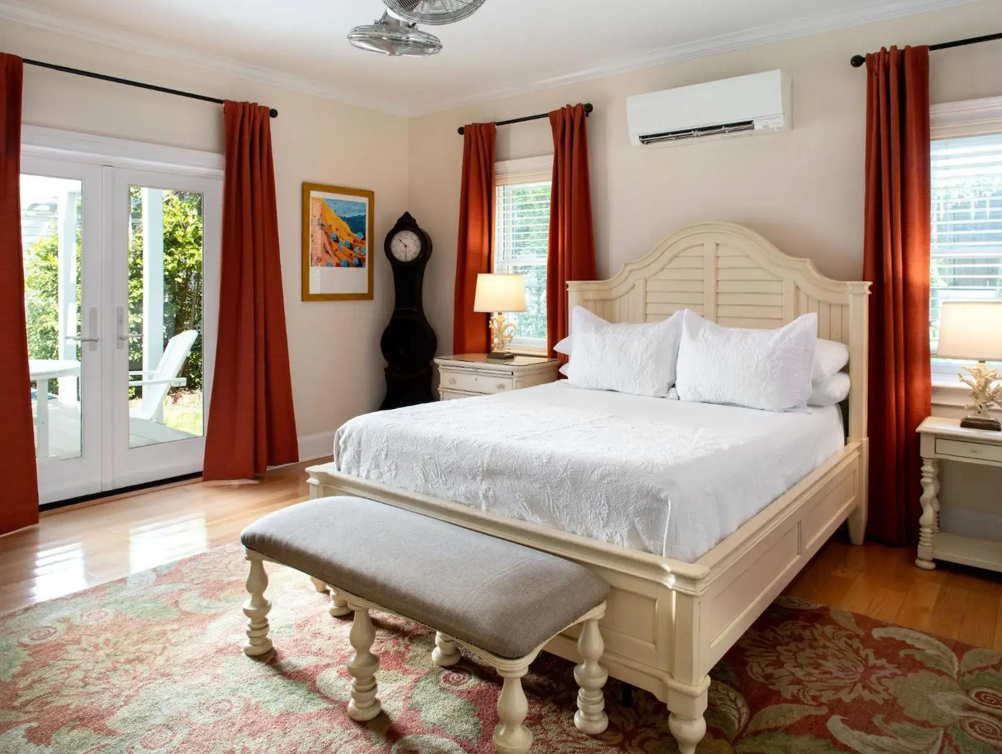 Bedroom, Bed in The Gardens Hotel Bedroom, Bed in The Gardens Hotel