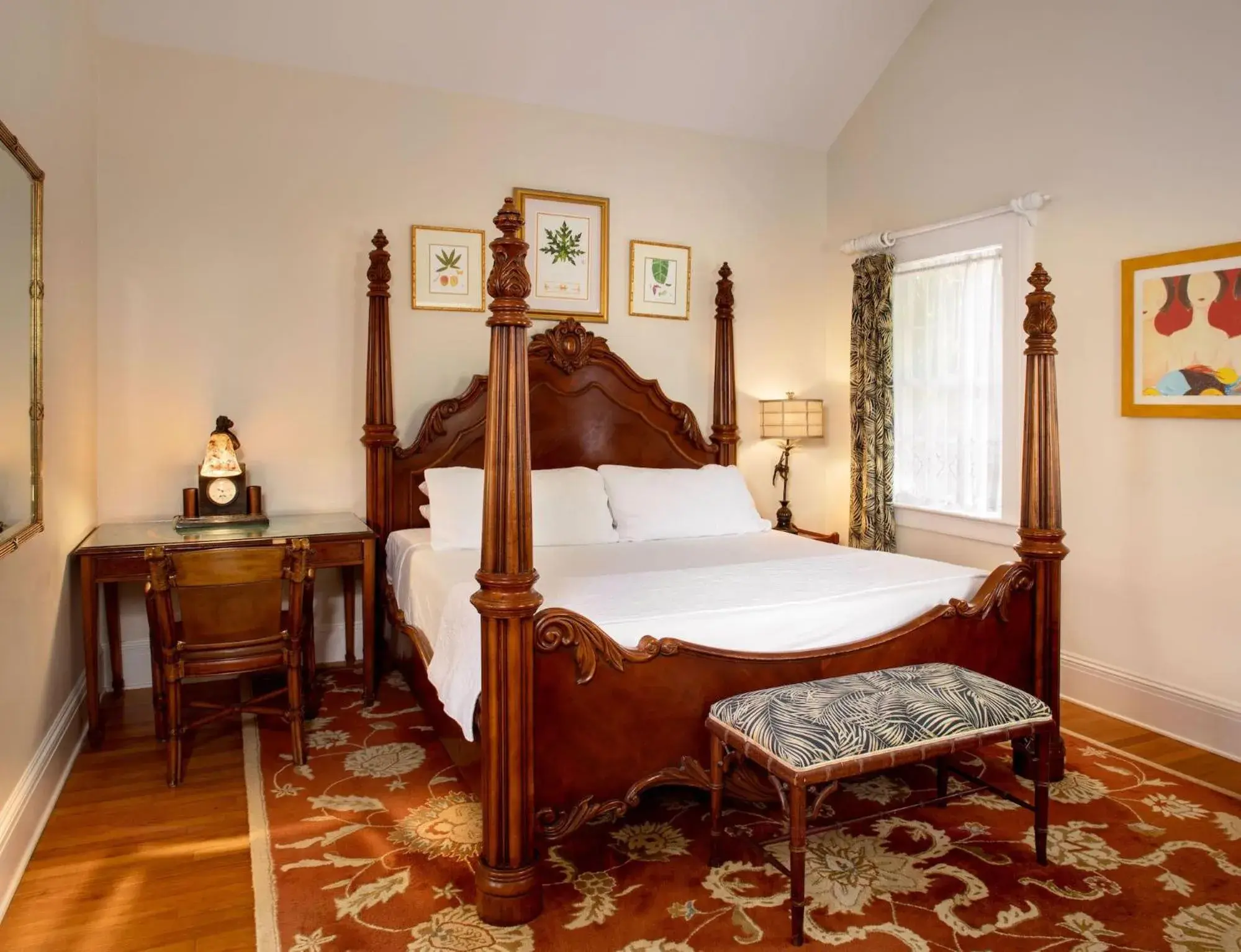 Deluxe Cottage in The Gardens Hotel Deluxe Cottage in The Gardens Hotel