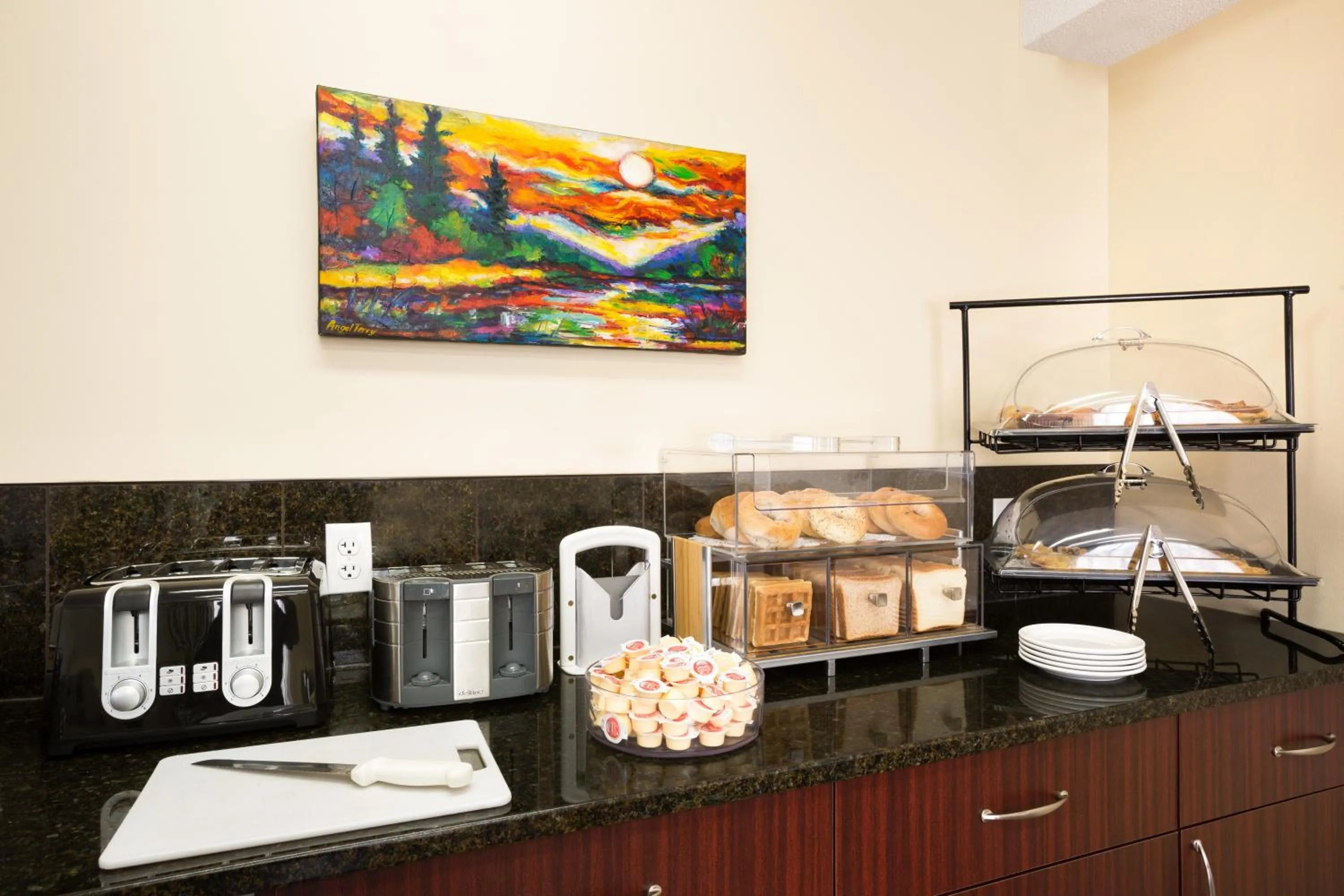 Food in Days Inn by Wyndham Miramichi NB