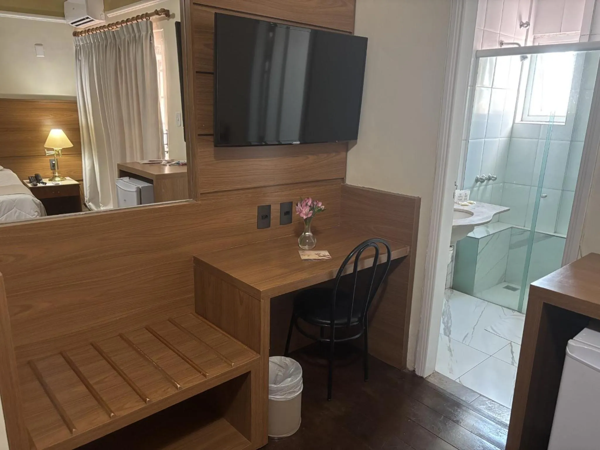 Bathroom in Tamareiras Park Hotel