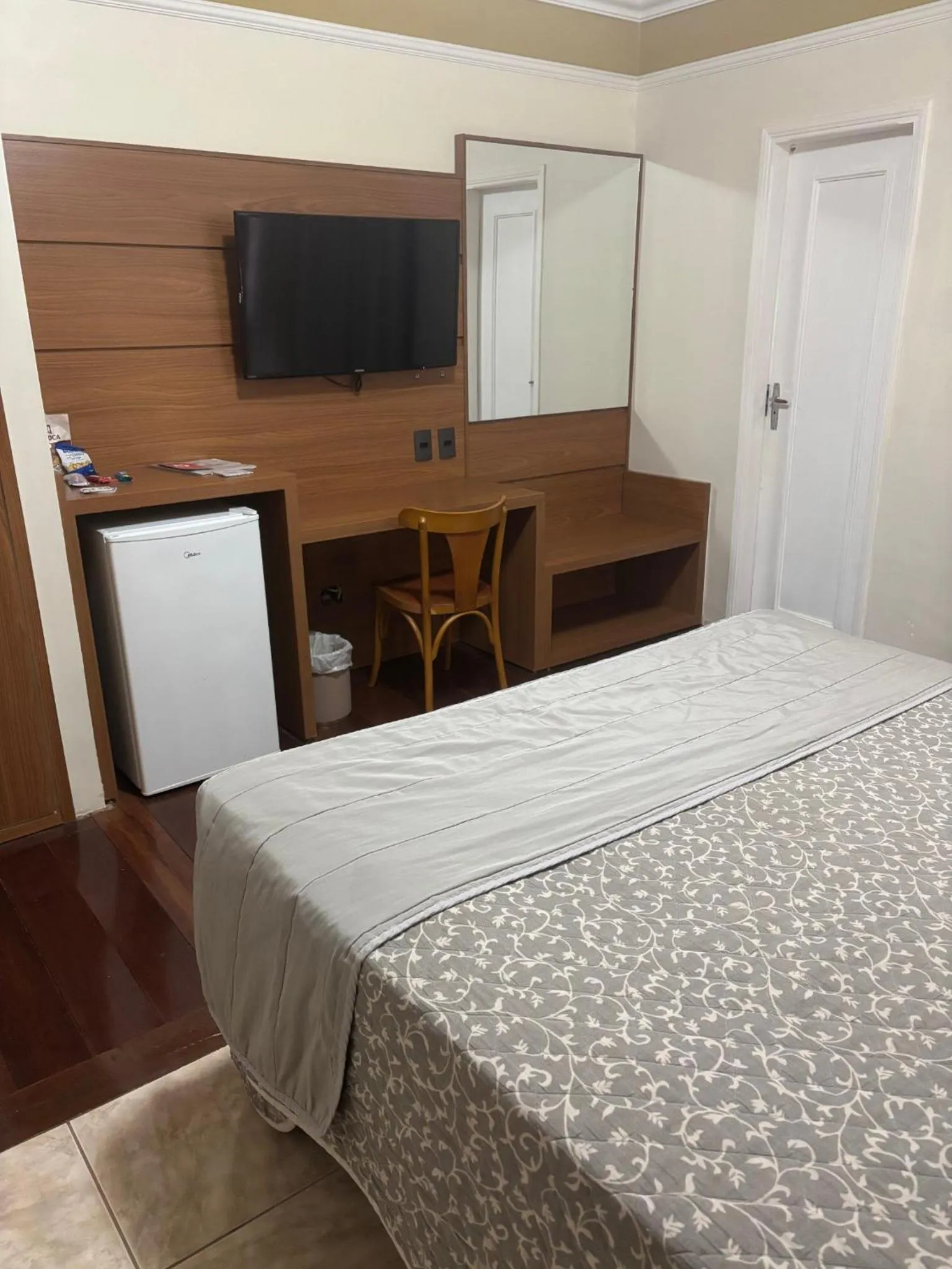 Photo of the whole room, Bed in Tamareiras Park Hotel