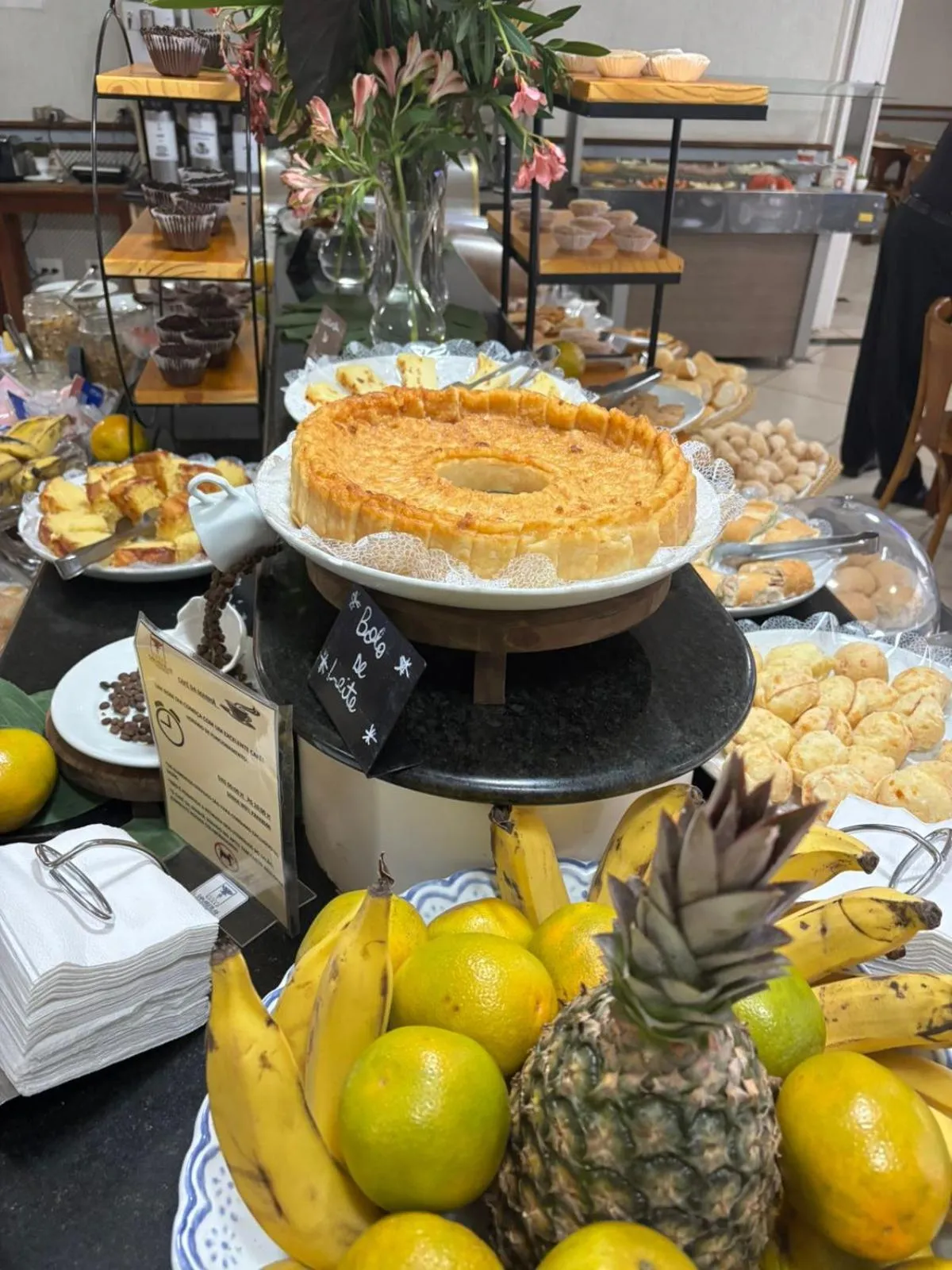 Breakfast in Tamareiras Park Hotel