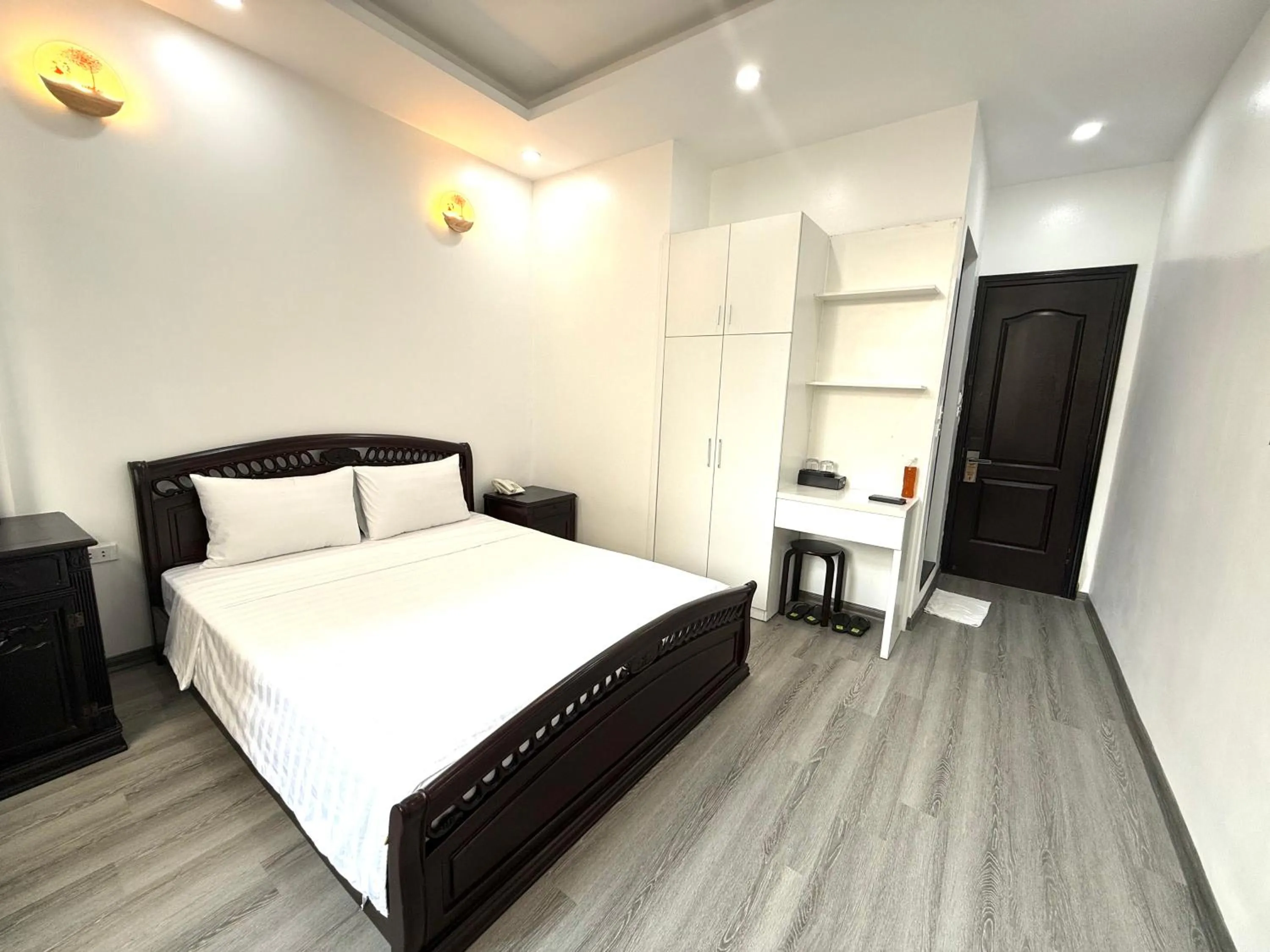 Bed in The Queen Hotel & Spa 2