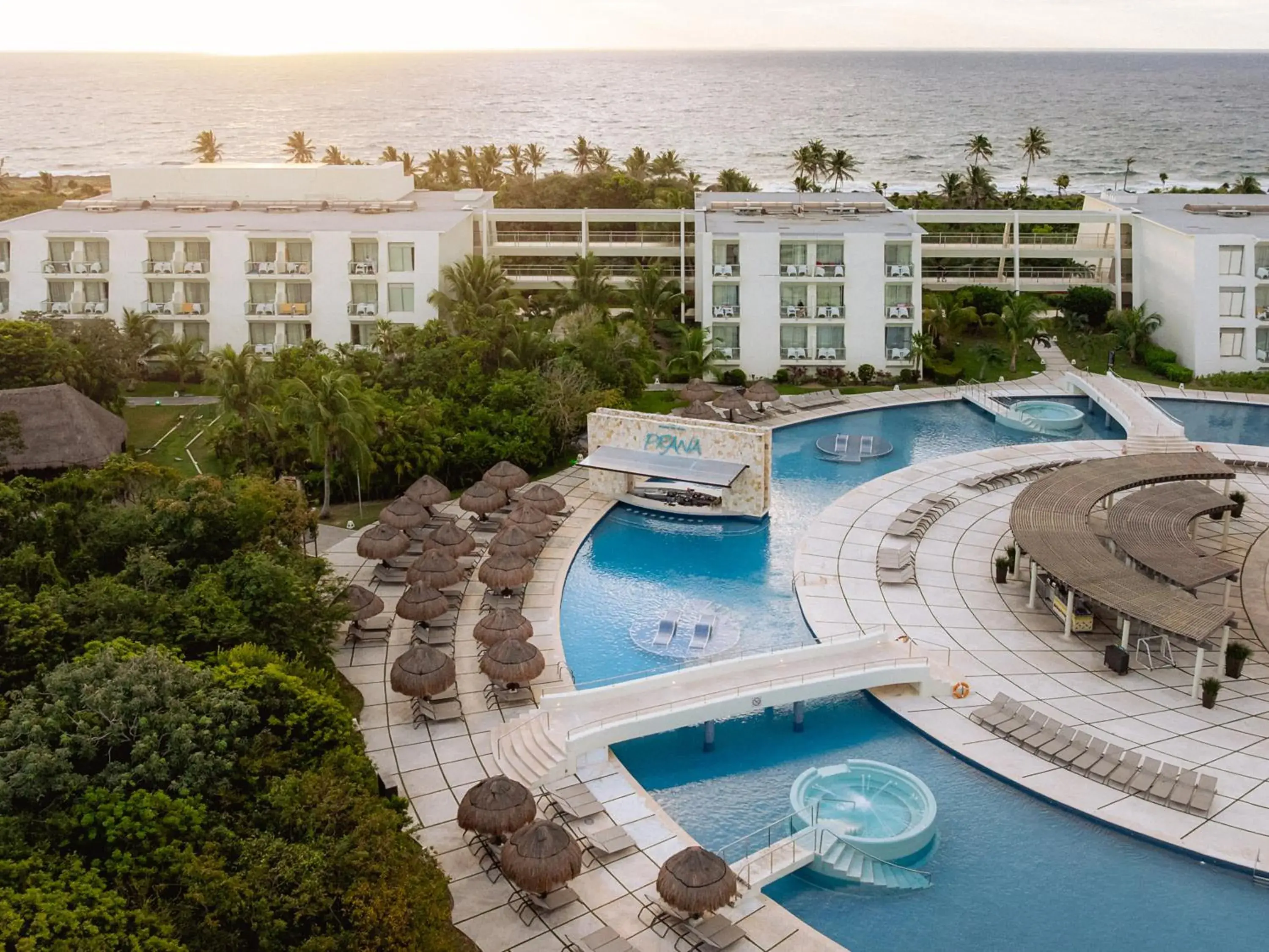 Bird's eye view in Grand Sirenis Riviera Maya Resort & Spa All Inclusive Bird's eye view in Grand Sirenis Riviera Maya Resort & Spa All Inclusive