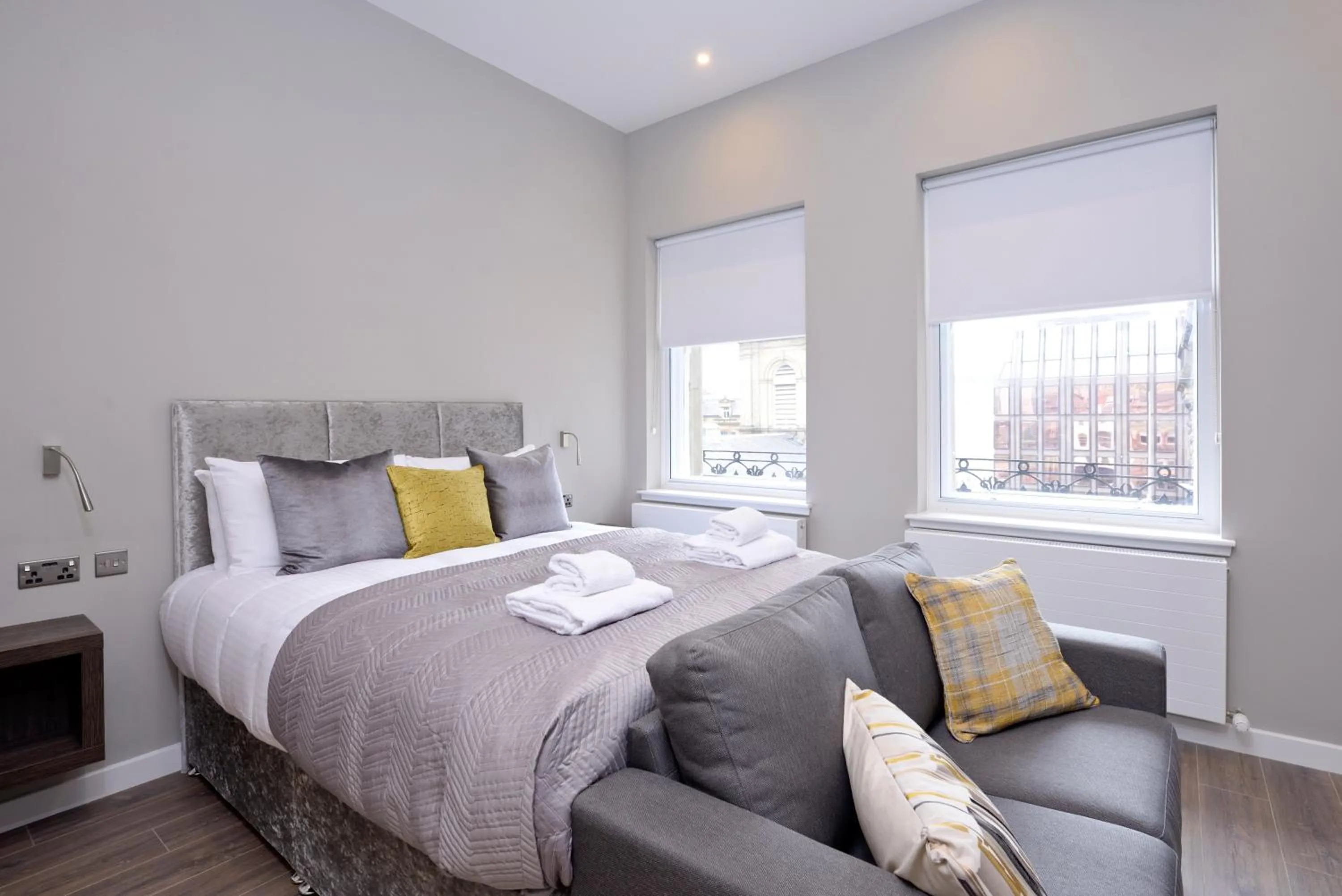 Bed in Nelson Mandela Place Apartments