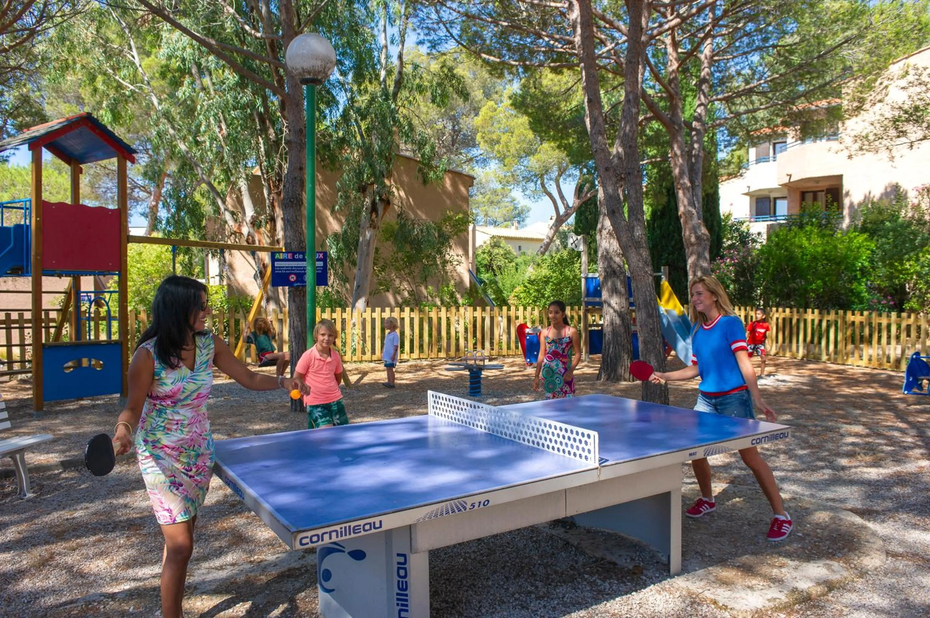 Table tennis in Résidence Goélia Les Jardins d'Azur