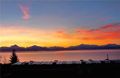 Bird's eye view in Alaska Adventure Cabins