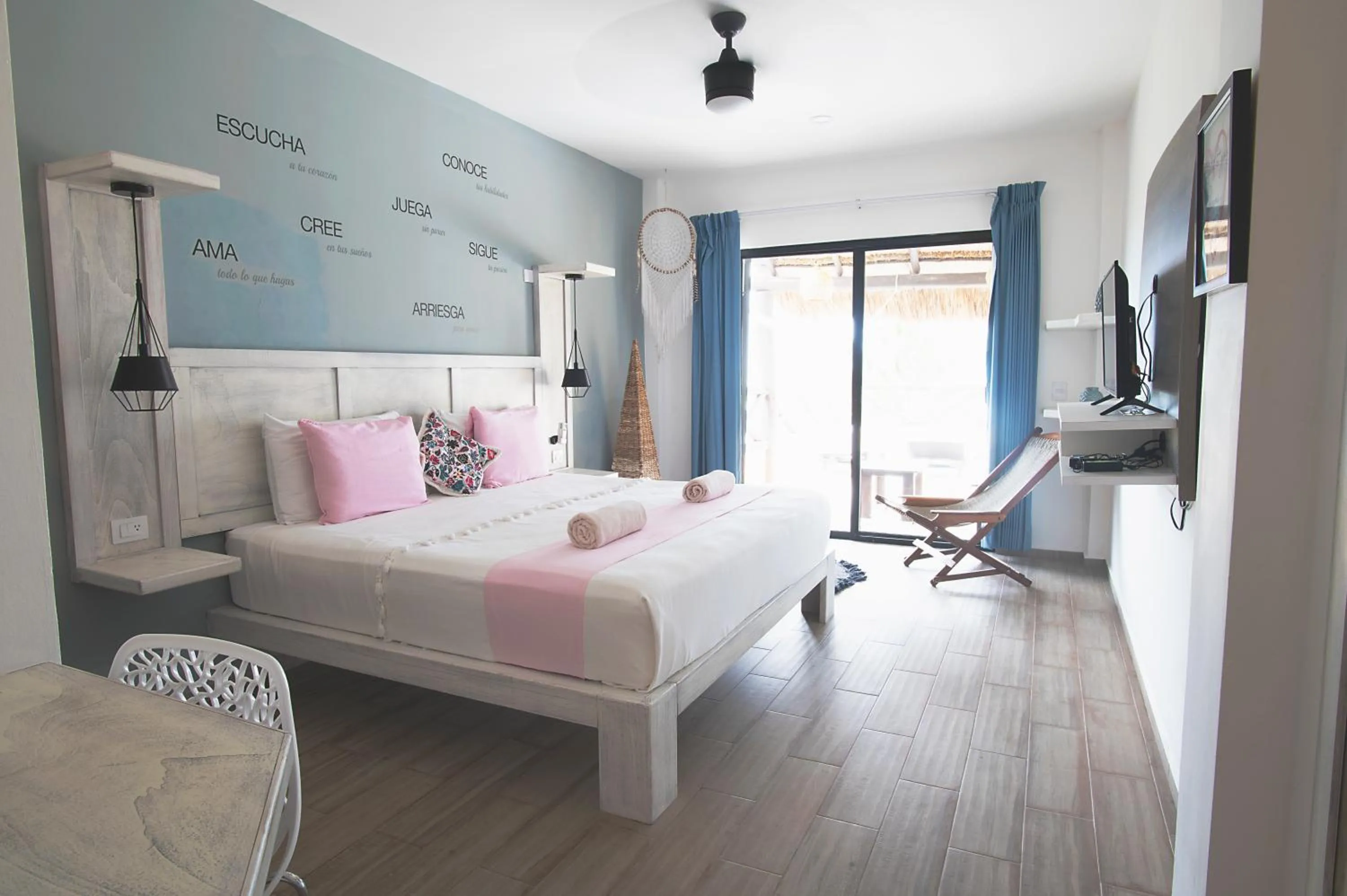 Balcony/Terrace, Bed in Hotel Luna De Plata Mahahual