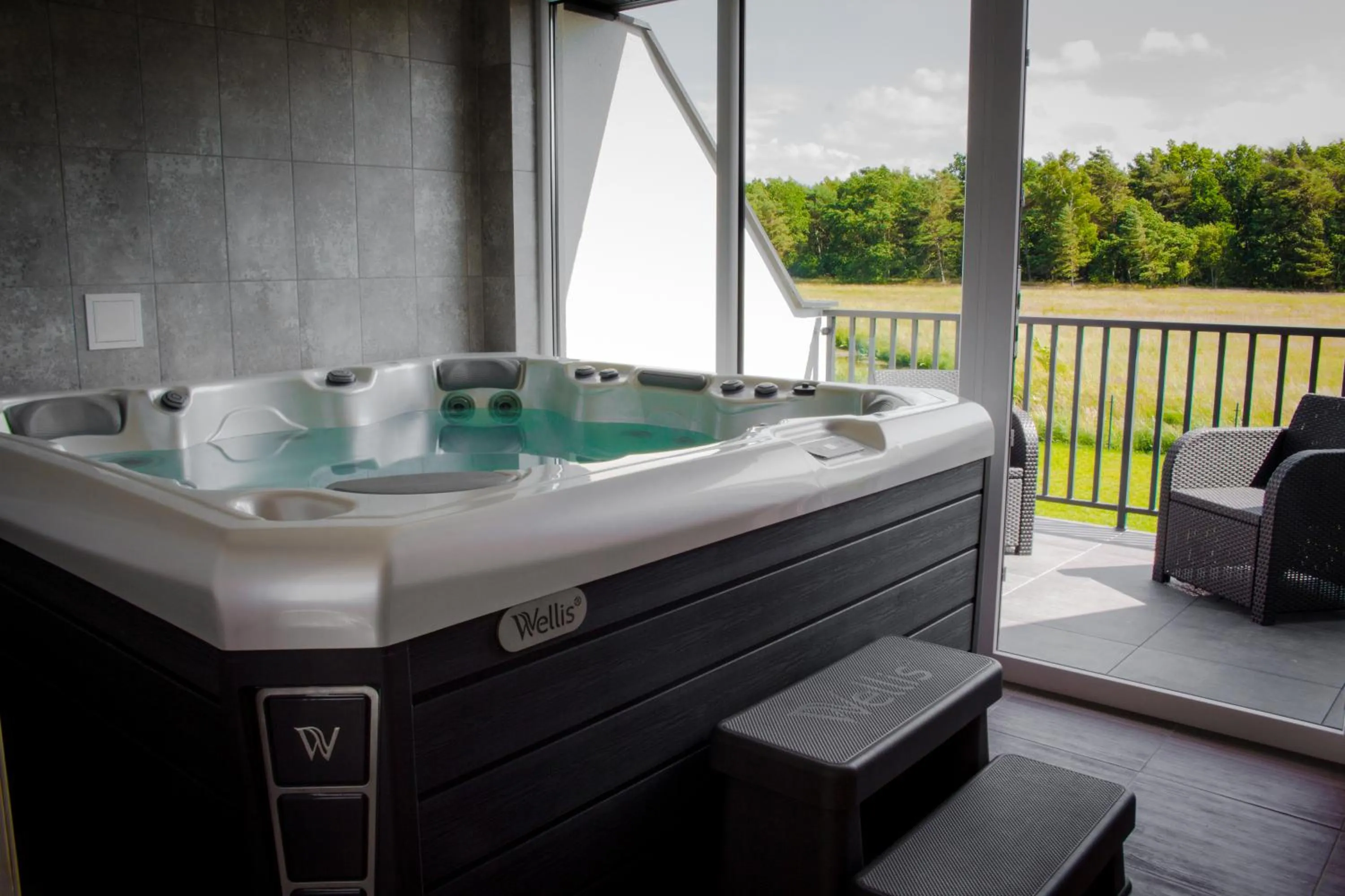 Hot Tub in Zielony Zakątek