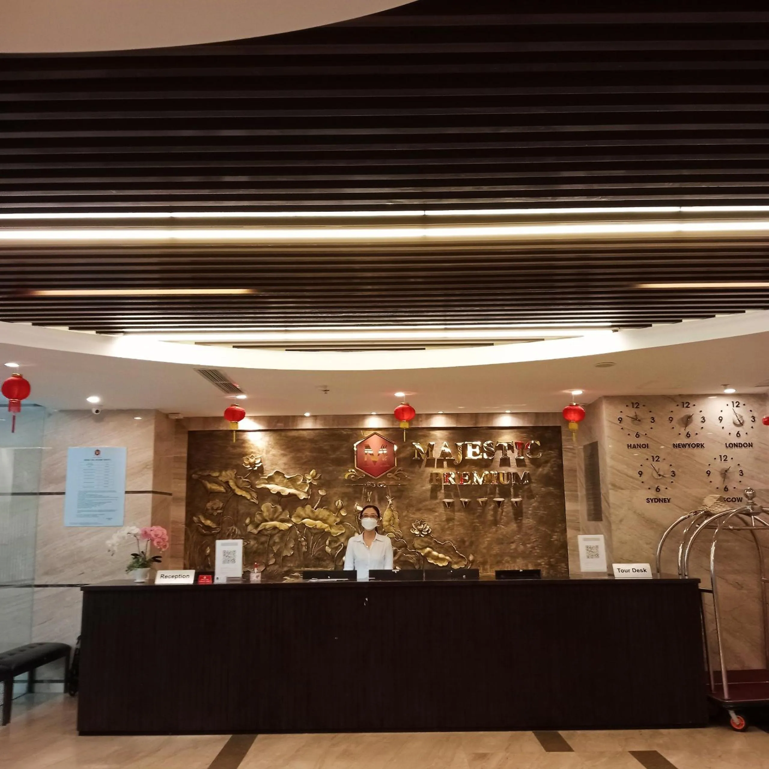 Lobby or reception in Majestic Premium Hotel