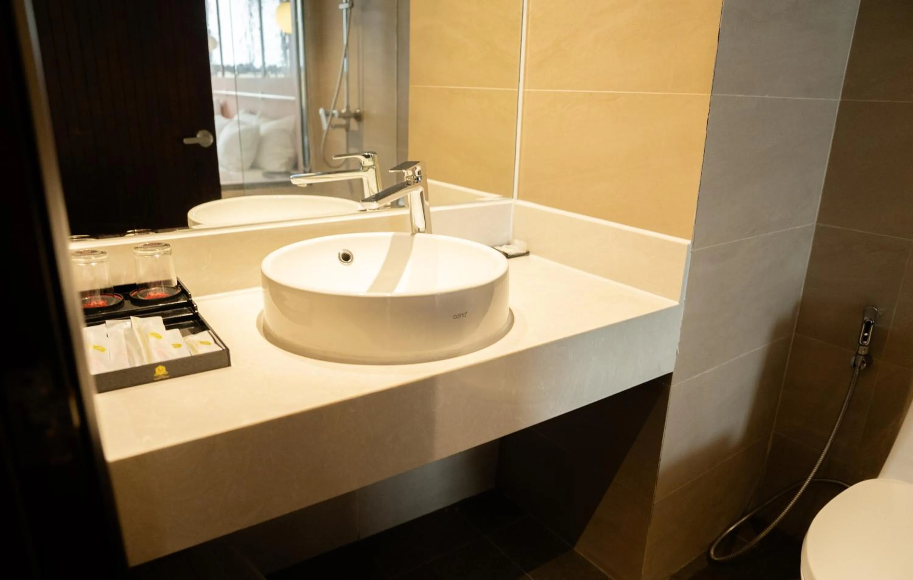 Bathroom in Majestic Premium Hotel