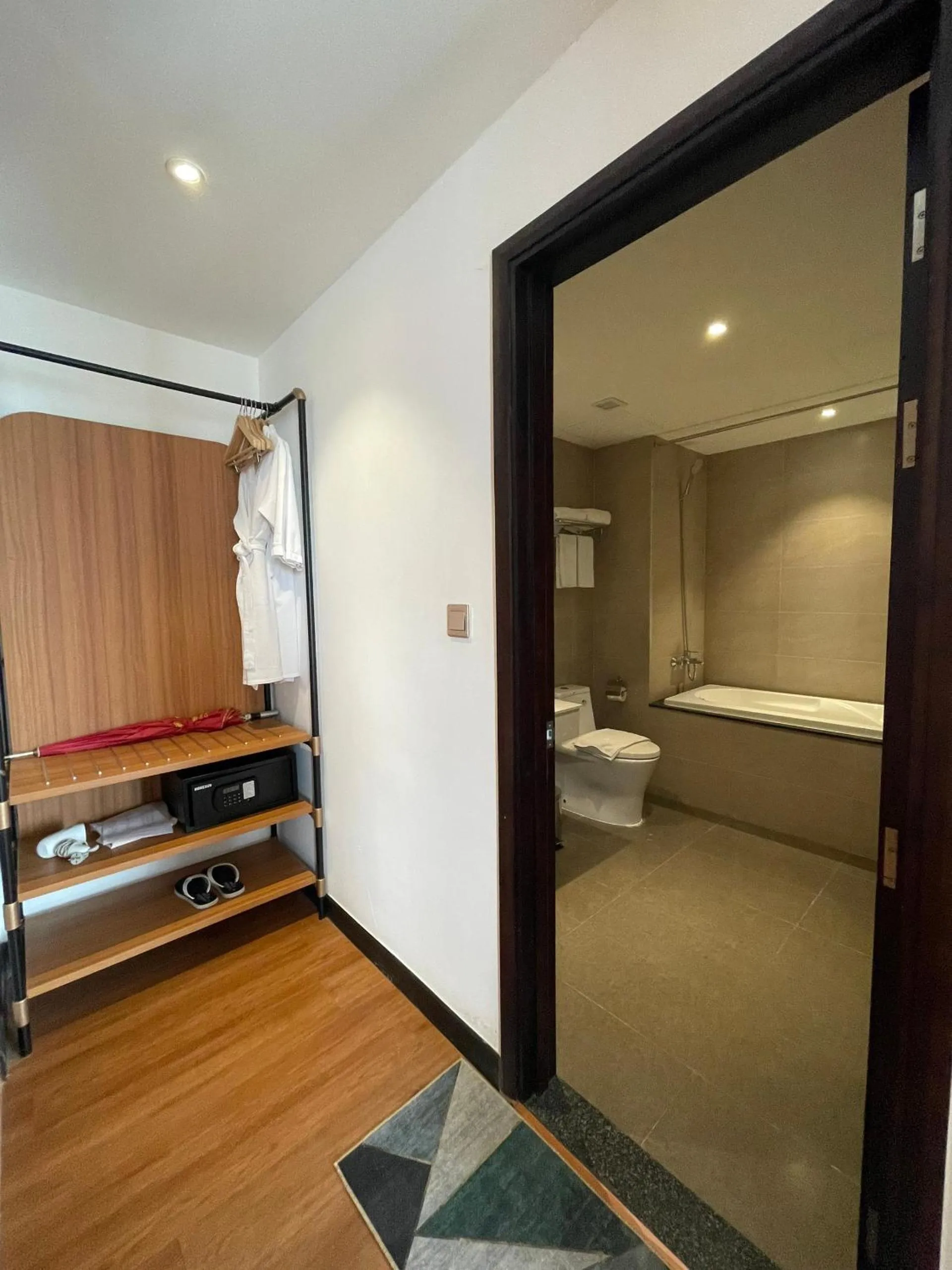 Toilet, Bed in Majestic Premium Hotel