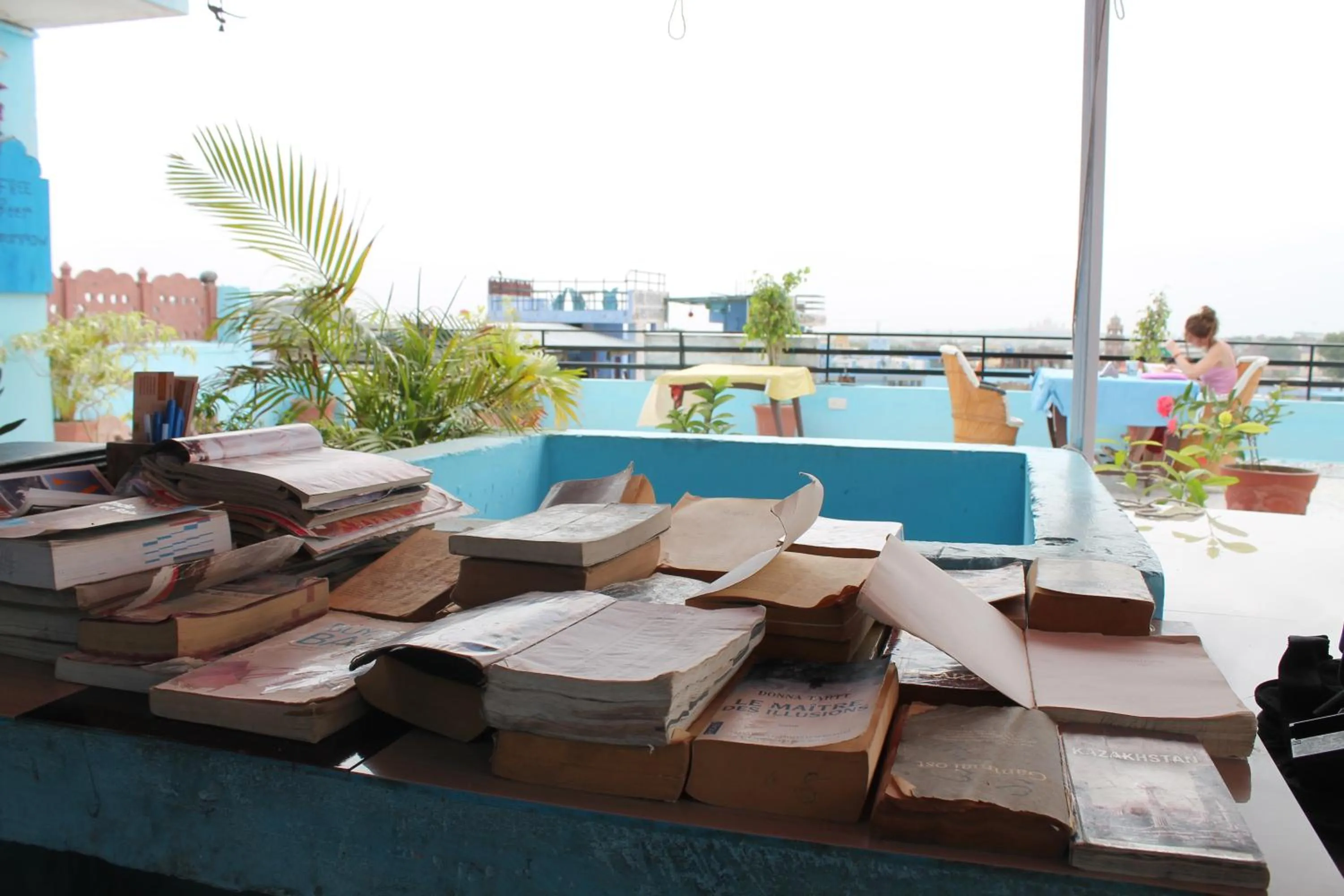 Restaurant/places to eat in Kesar Heritage Boutique Home Stay