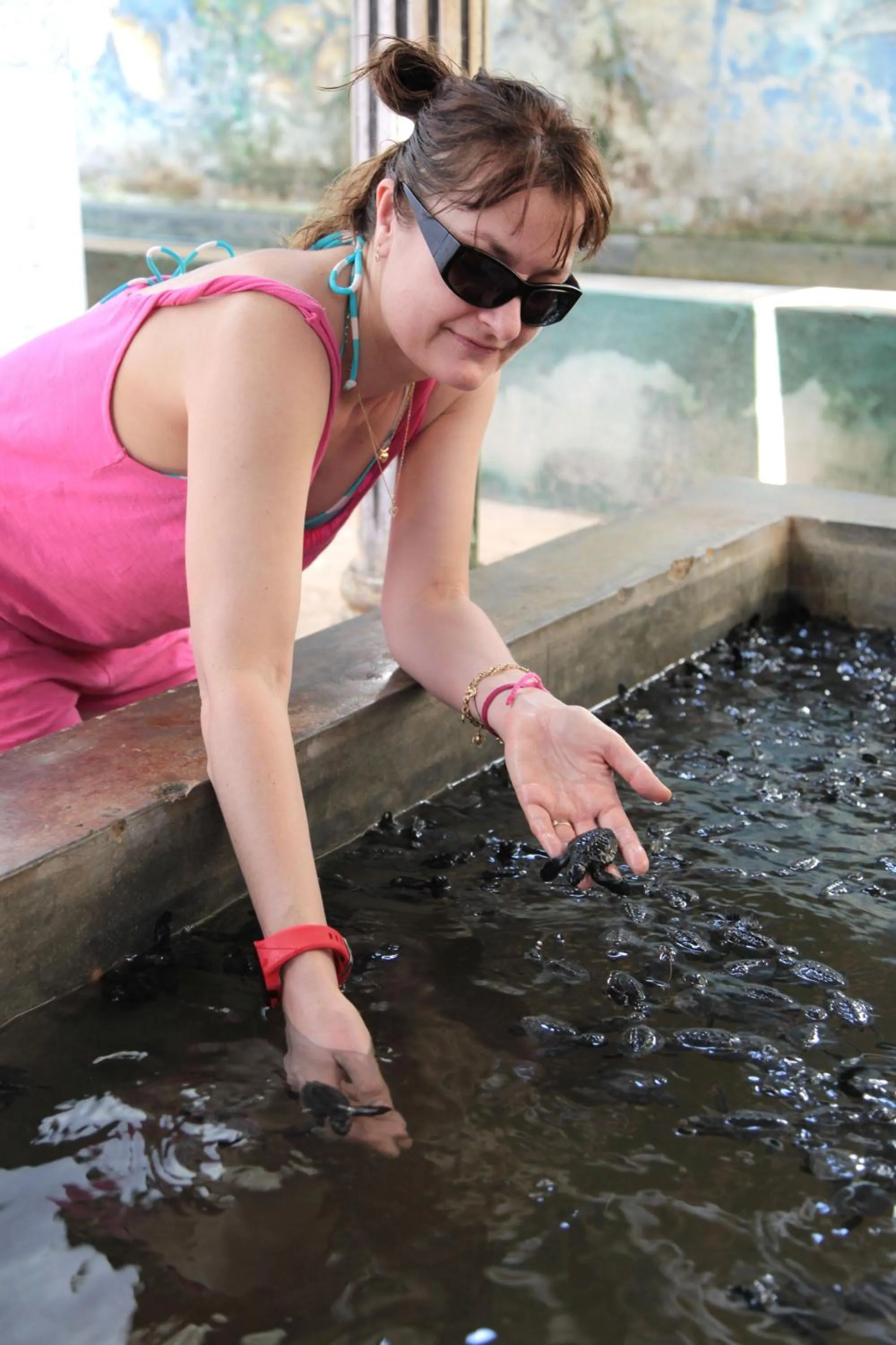 Guests in Wunderbar Beach Hotel