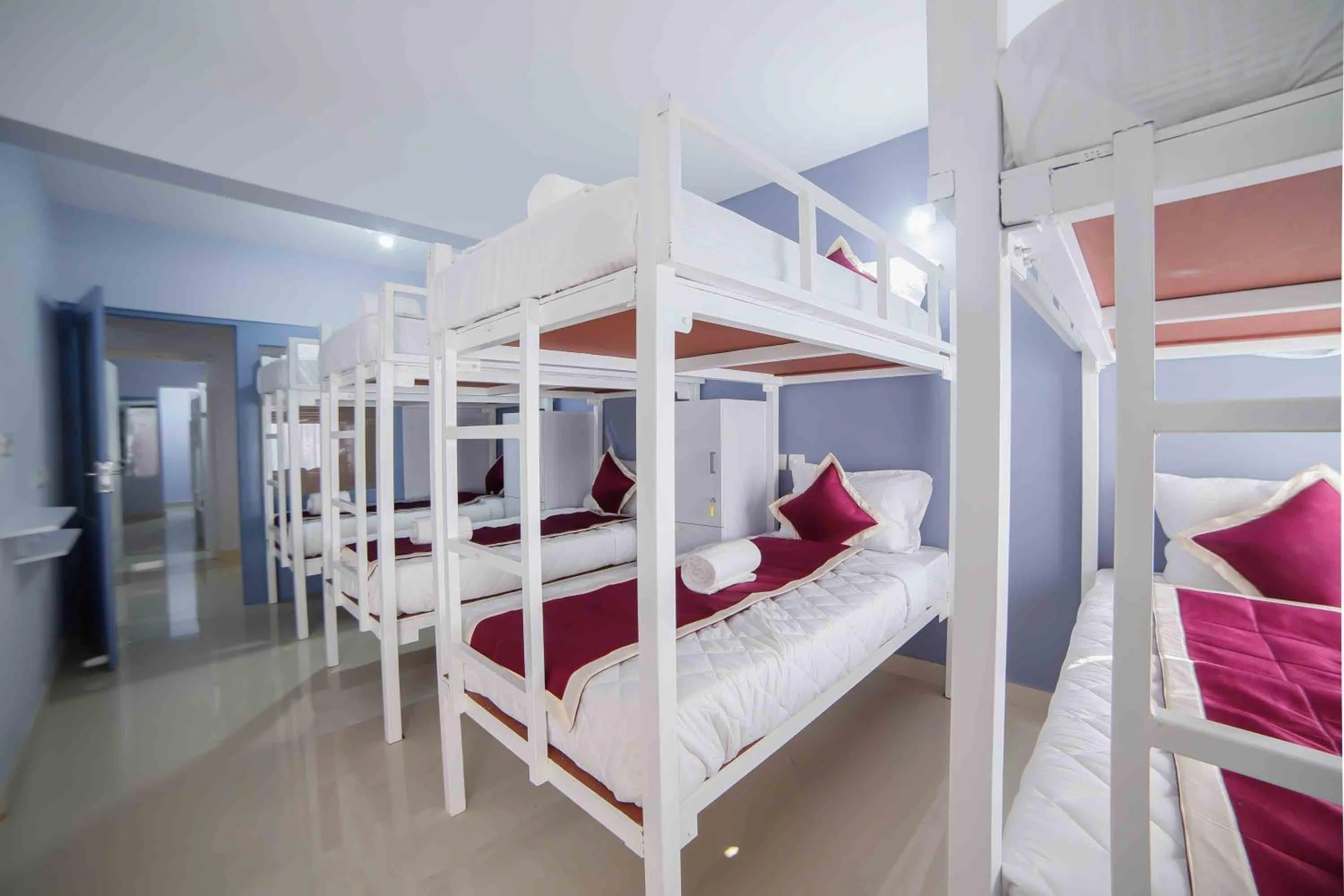 bunk bed, Bed in Daan Ambalath Maple Leaves