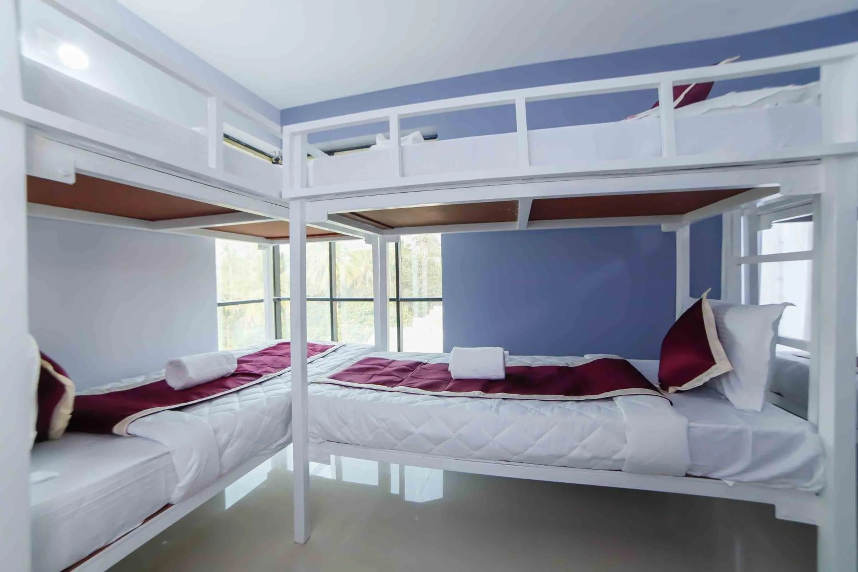 bunk bed, Bed in Daan Ambalath Maple Leaves