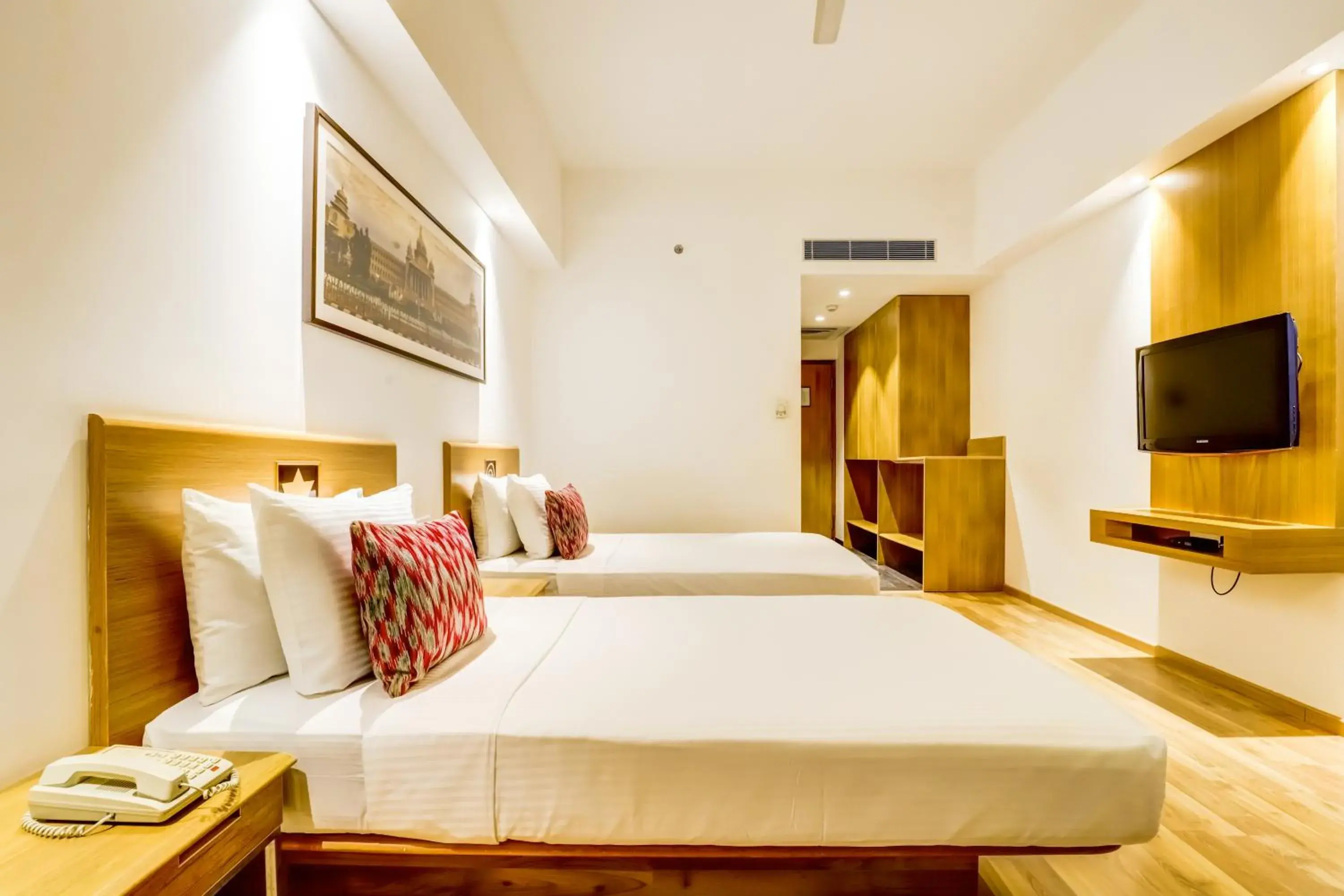 Bed in Lemon Tree Hotel Whitefield, Bengaluru Bed in Lemon Tree Hotel Whitefield, Bengaluru