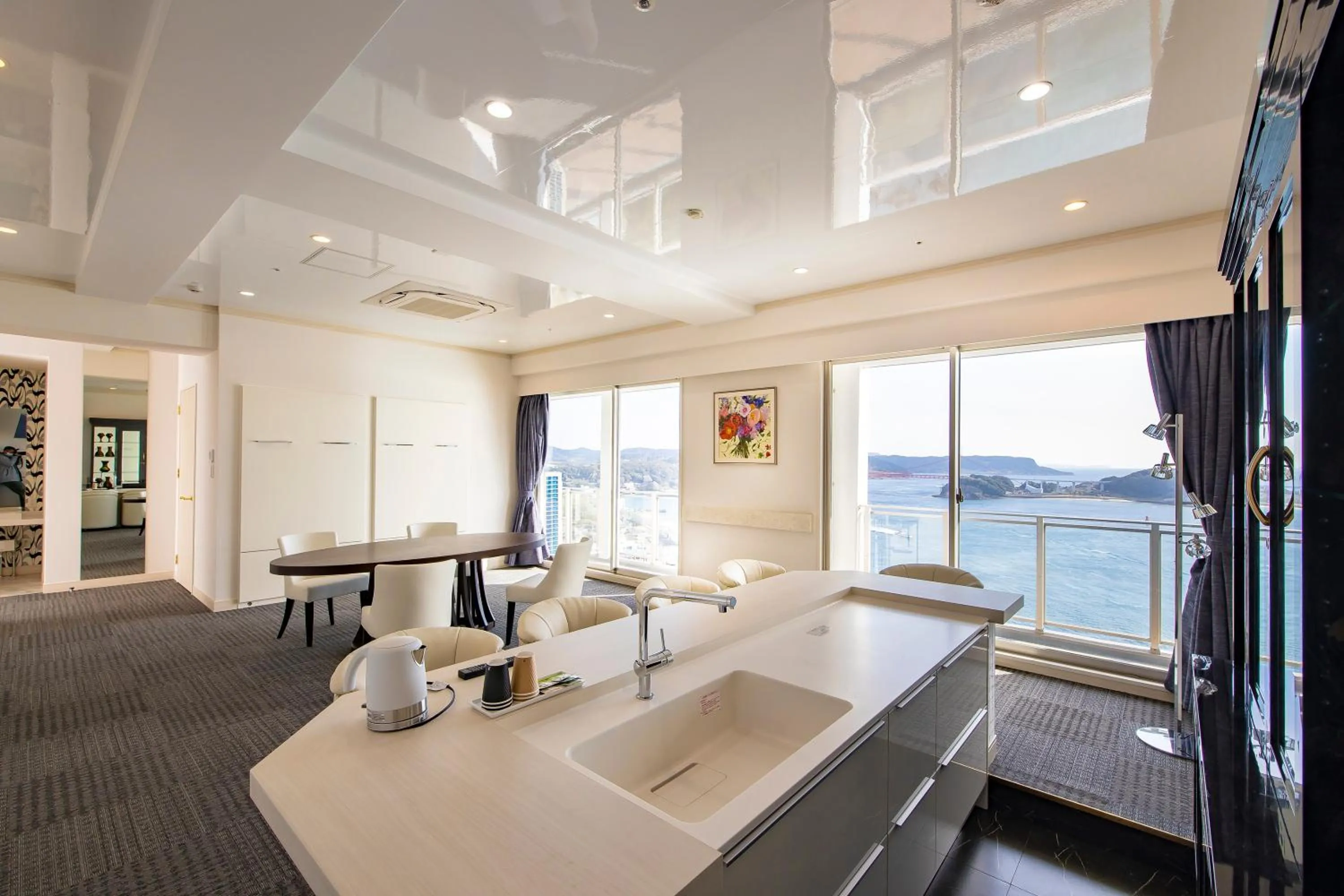 Living room in Samson Hotel