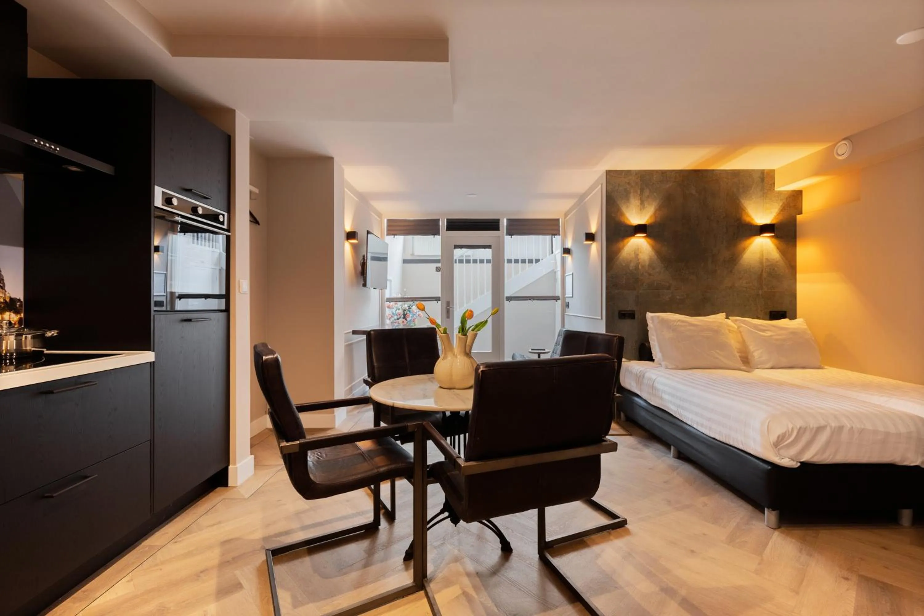 Bed in Midtown Hotel Royal Room