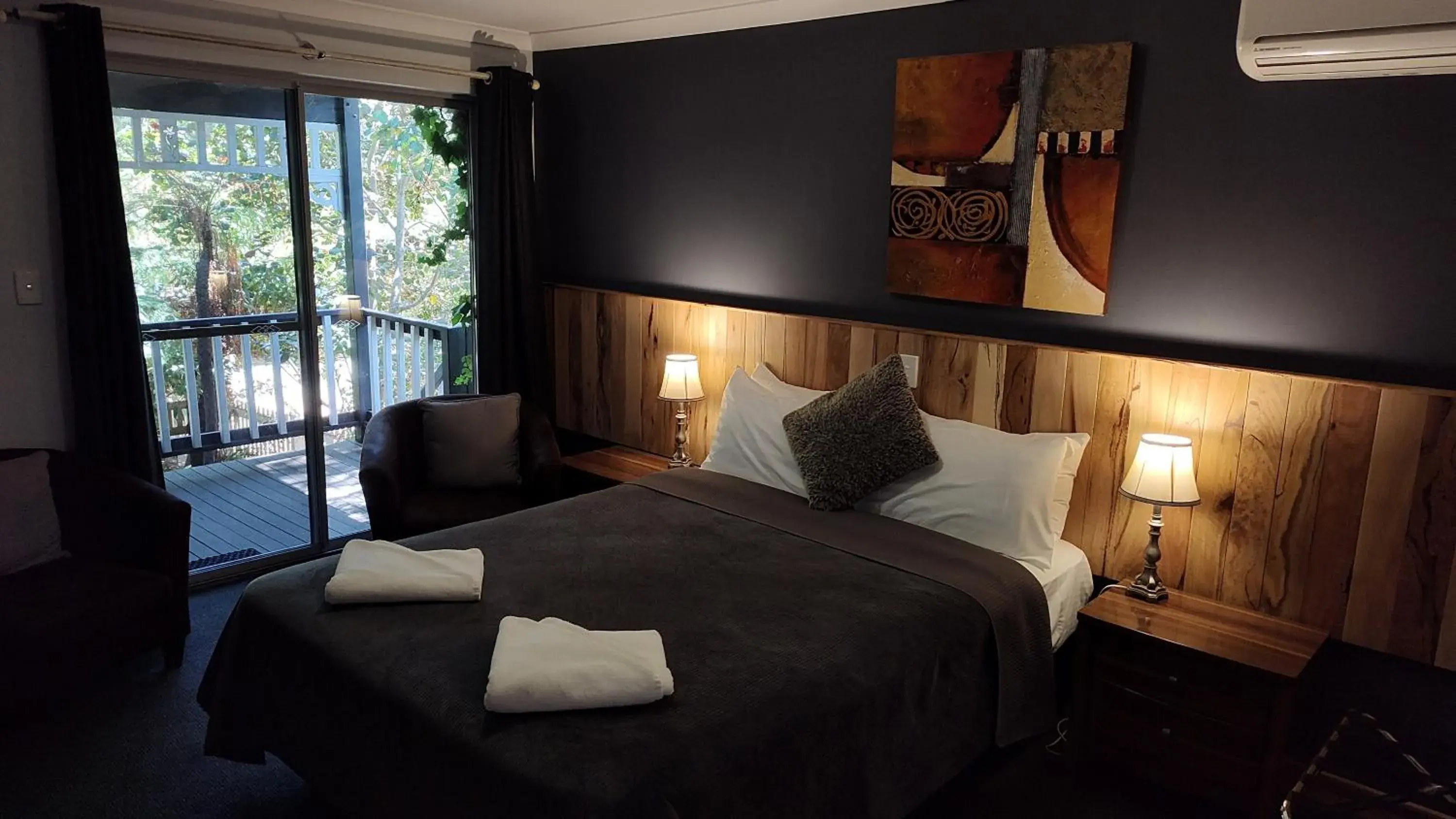 Bed in Adamsons Riverside Bed in Adamsons Riverside