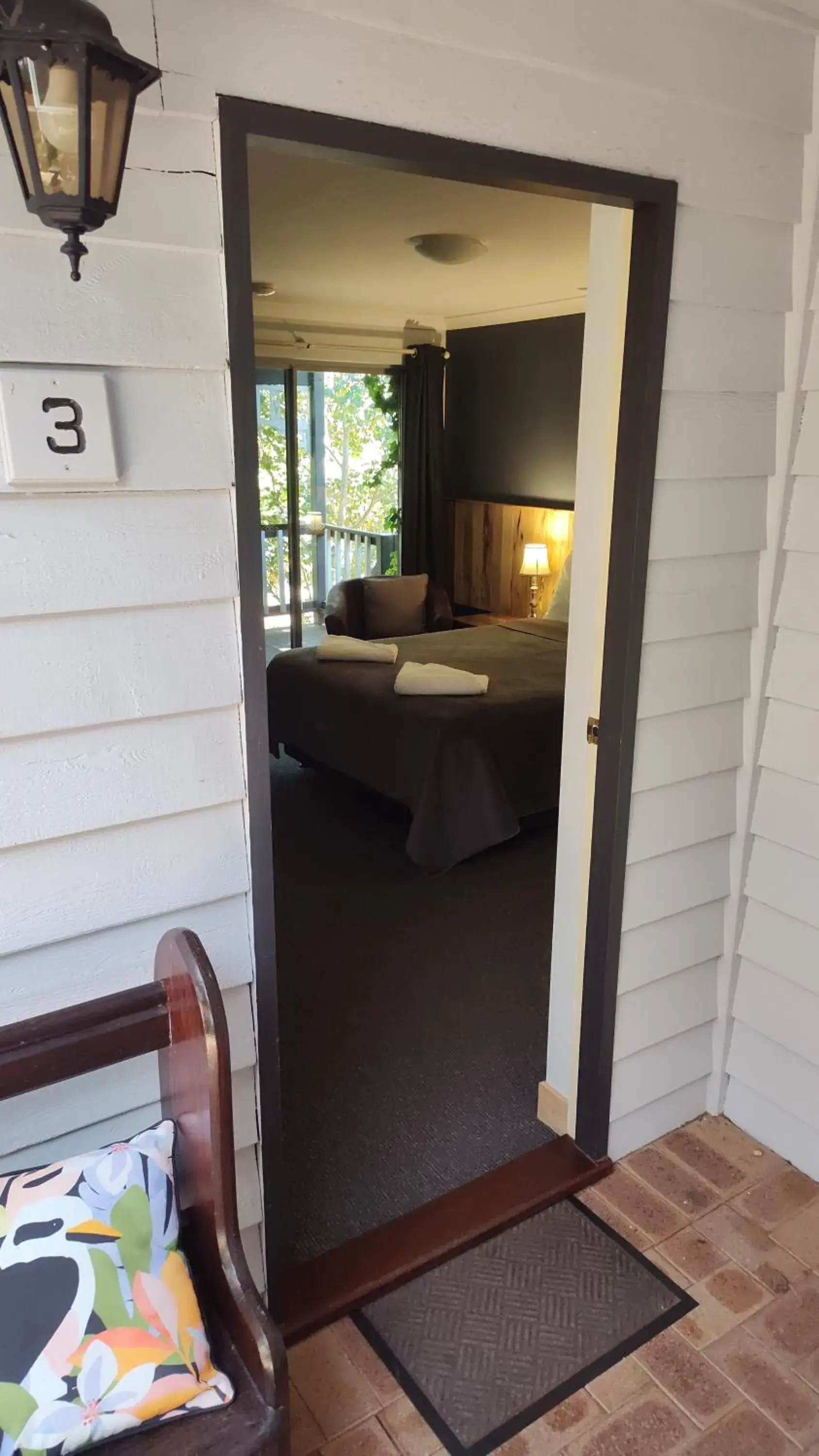 Facade/entrance in Adamsons Riverside Facade/entrance in Adamsons Riverside