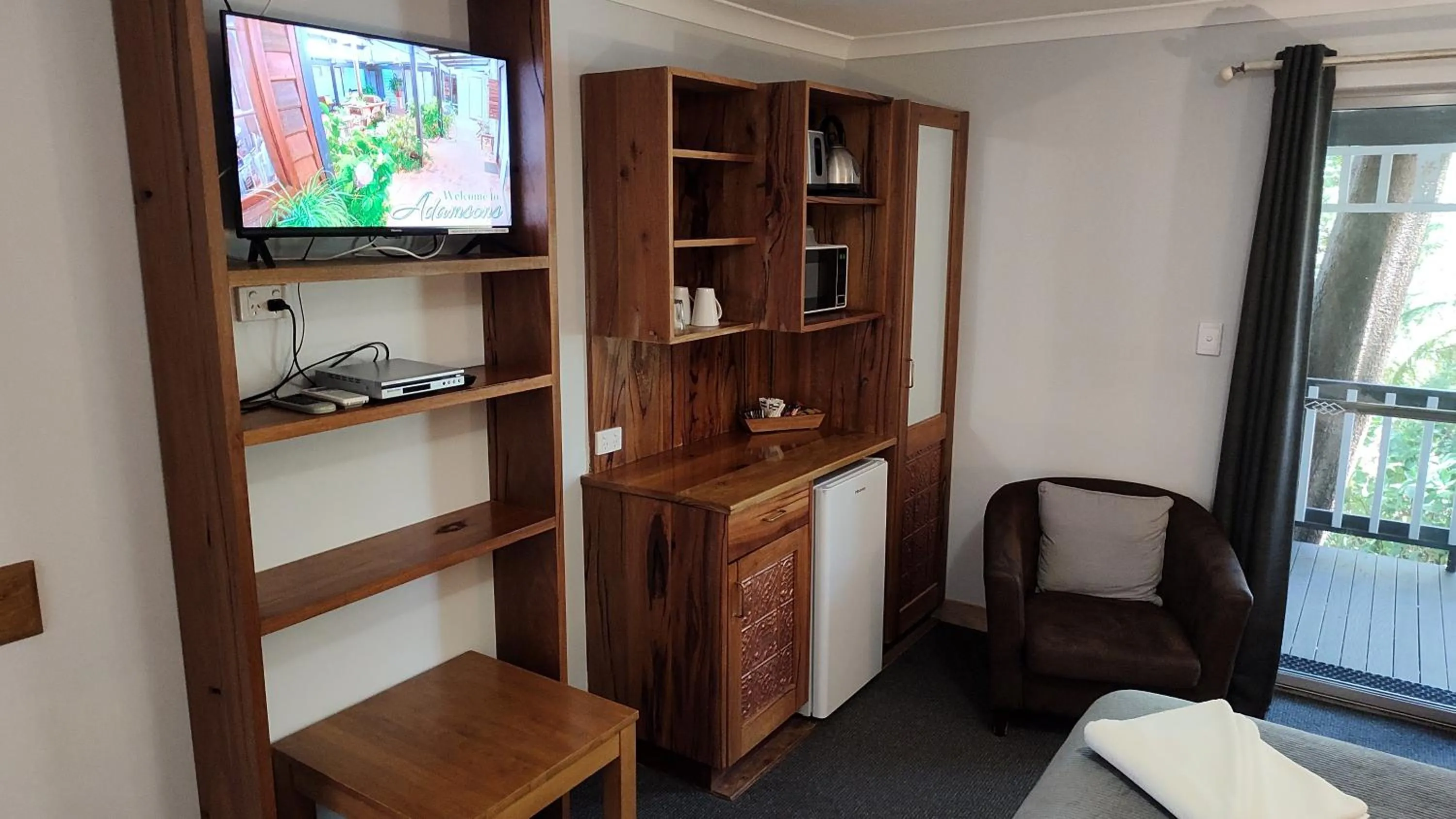 TV and multimedia in Adamsons Riverside