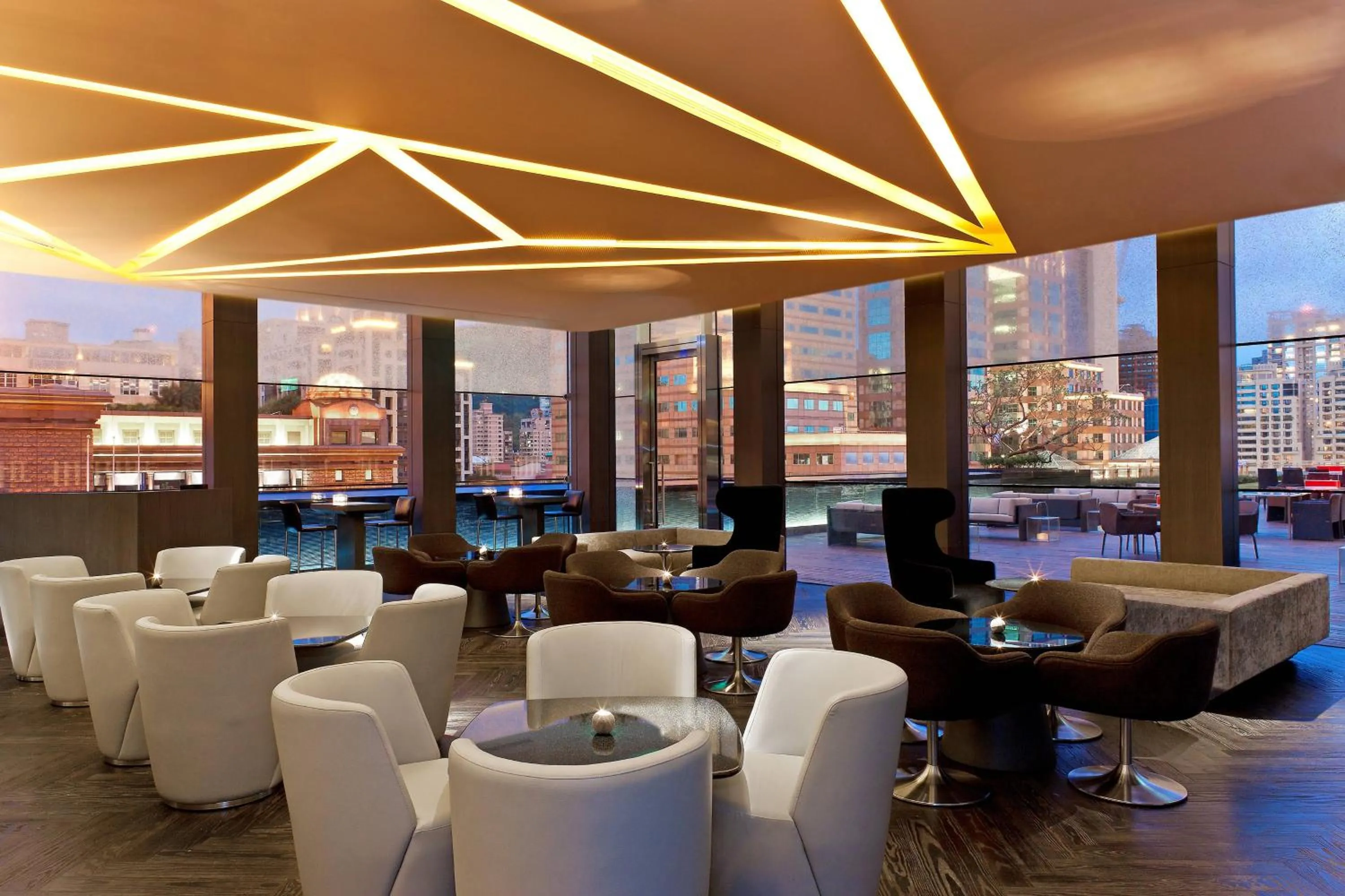 Meeting/conference room in Le Meridien Taipei